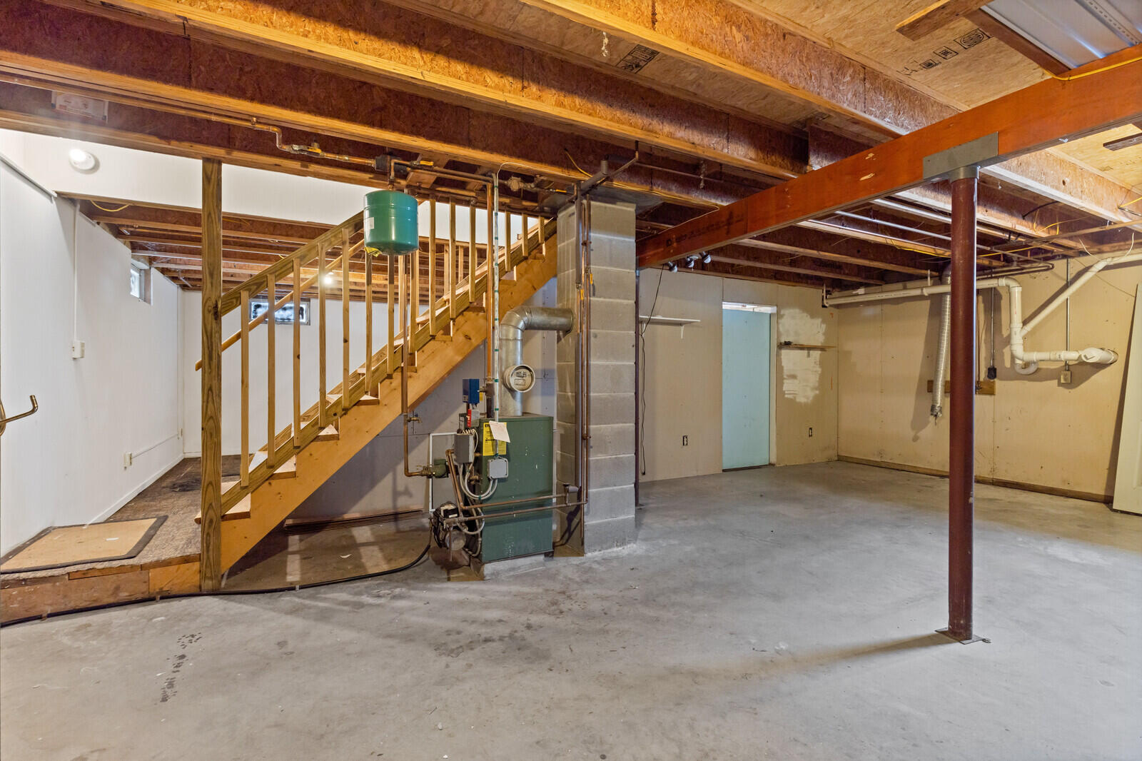 16 Madison Way, Camden, ME, 04843