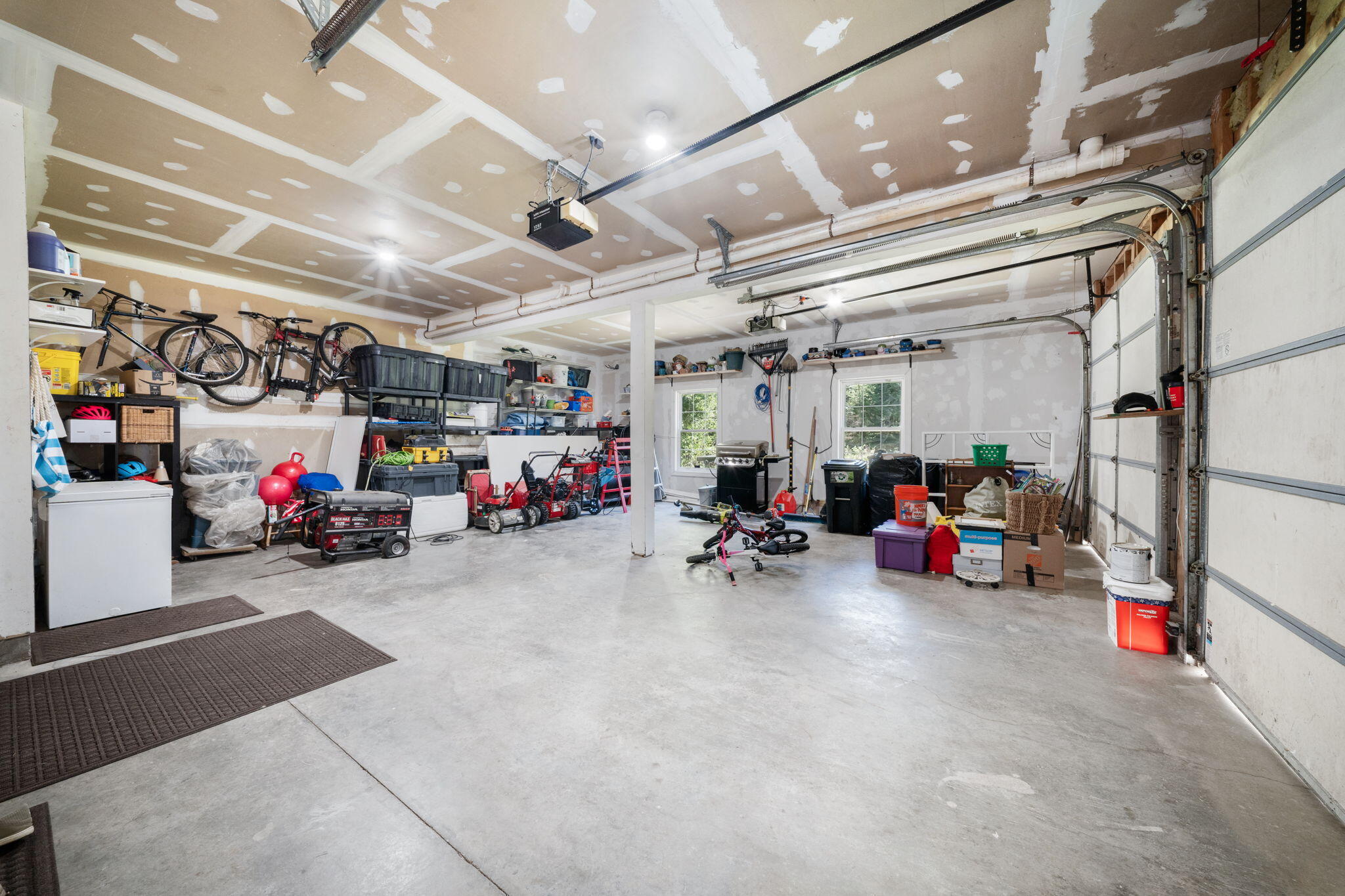 2 Car Garage