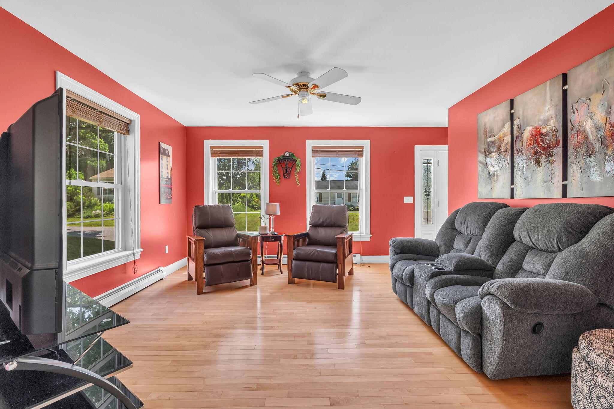 5 Chenault Street, Lewiston, ME 04240 8-web-or-mls-5-chenault-st