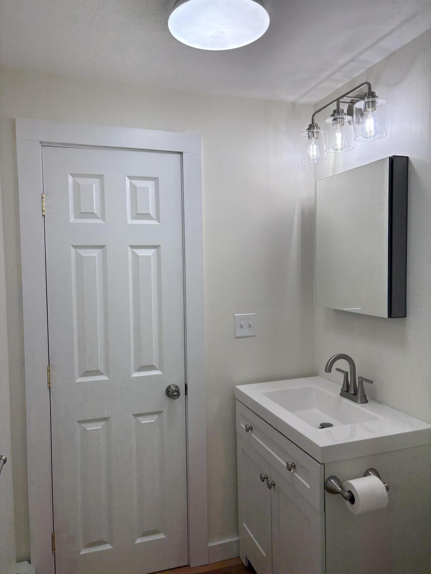 848 Whitefield Road, Pittston, ME, 04345