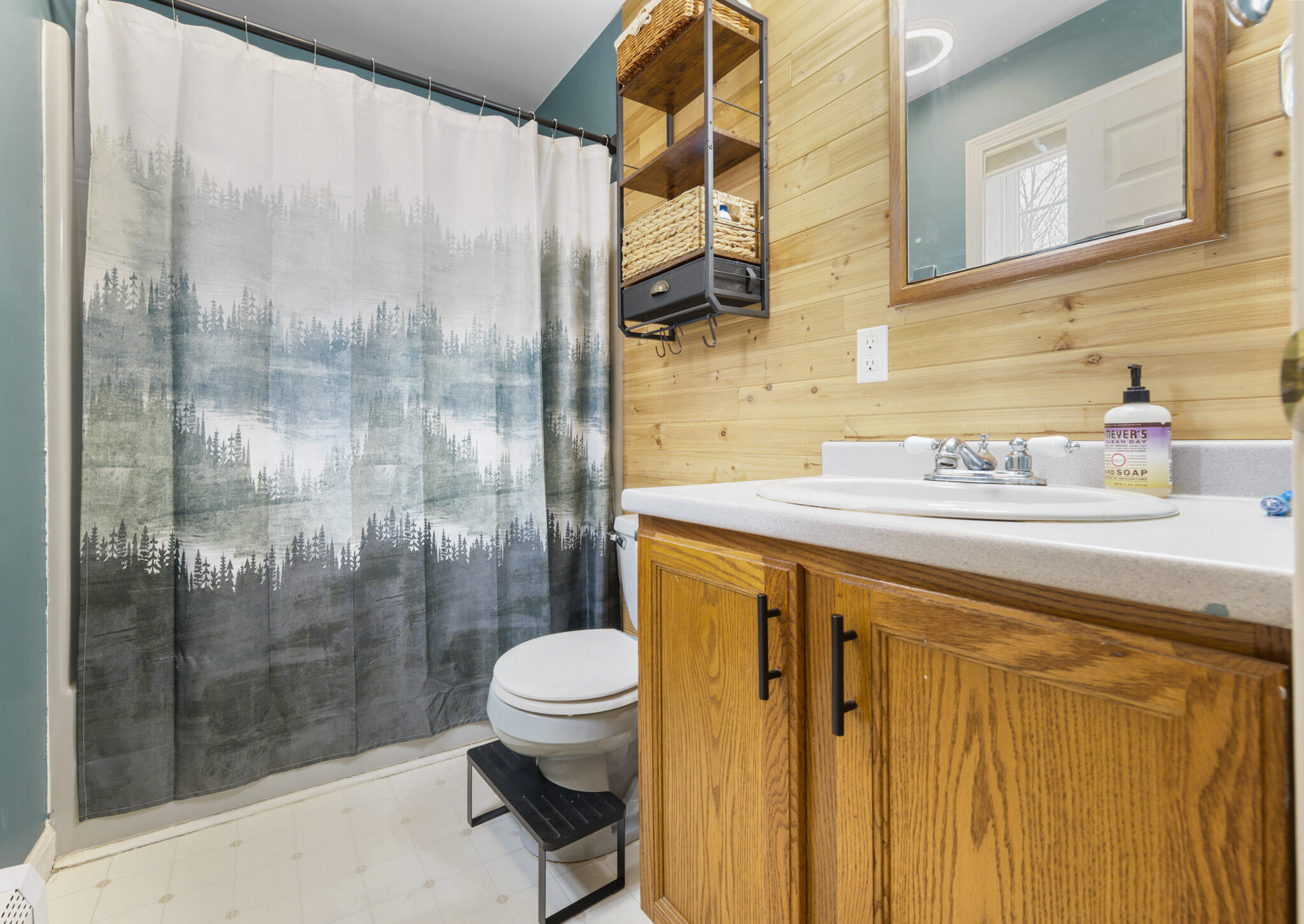 203 Clark Hill Road, Holden, ME, 04429