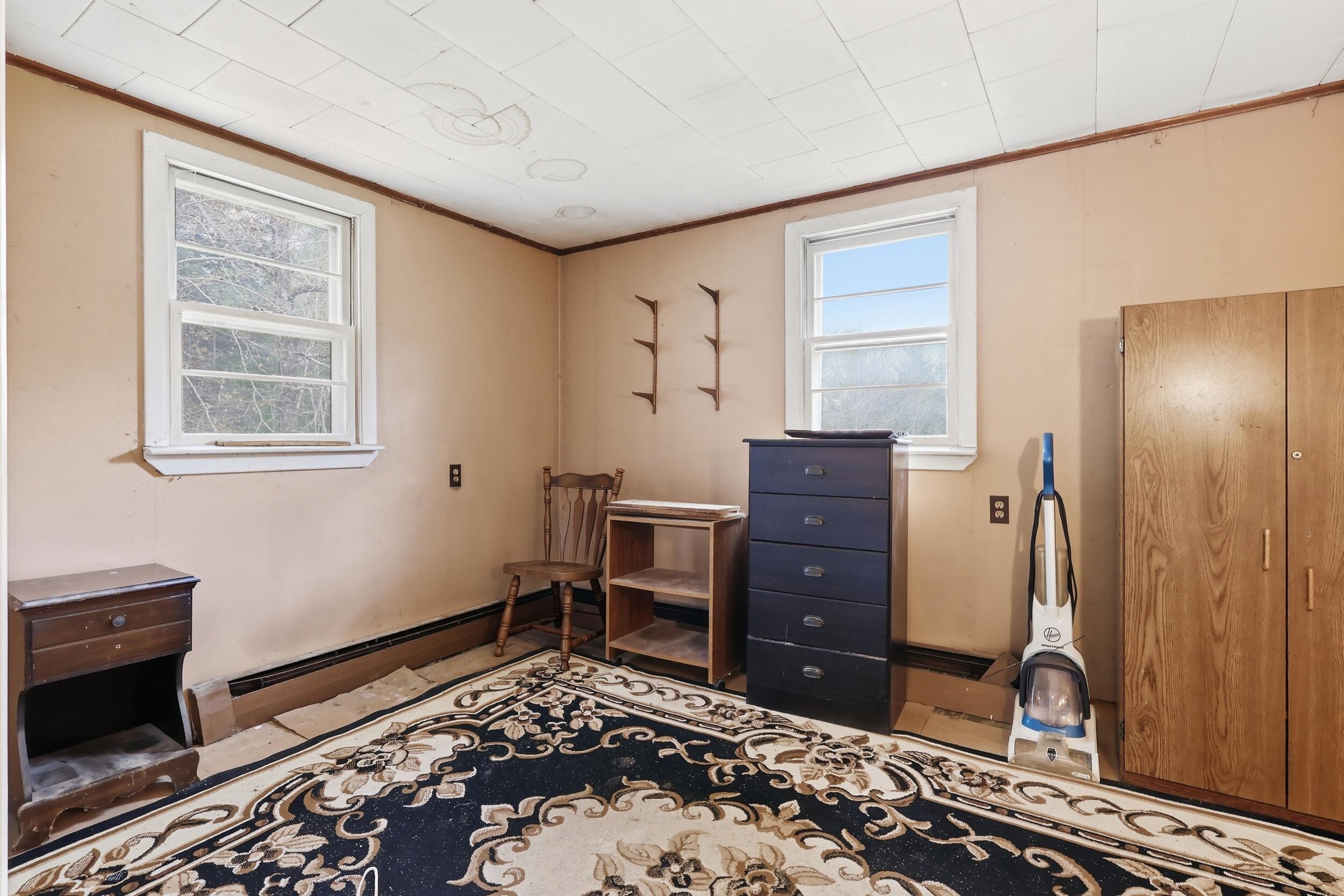 392 Elm Street, Mechanic Falls, ME, 04256