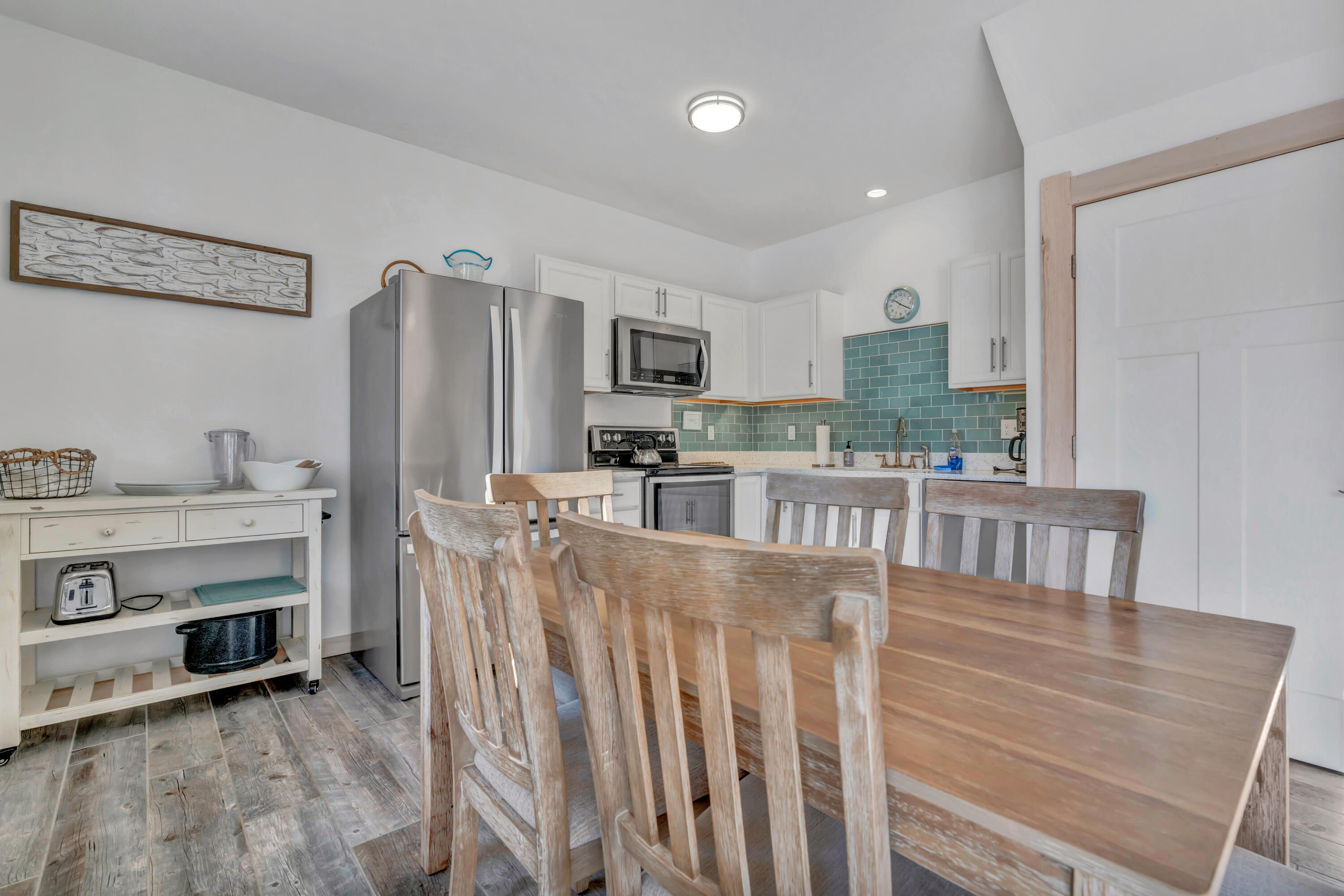 19 Crescent Beach Road, Owls Head, ME, 04854