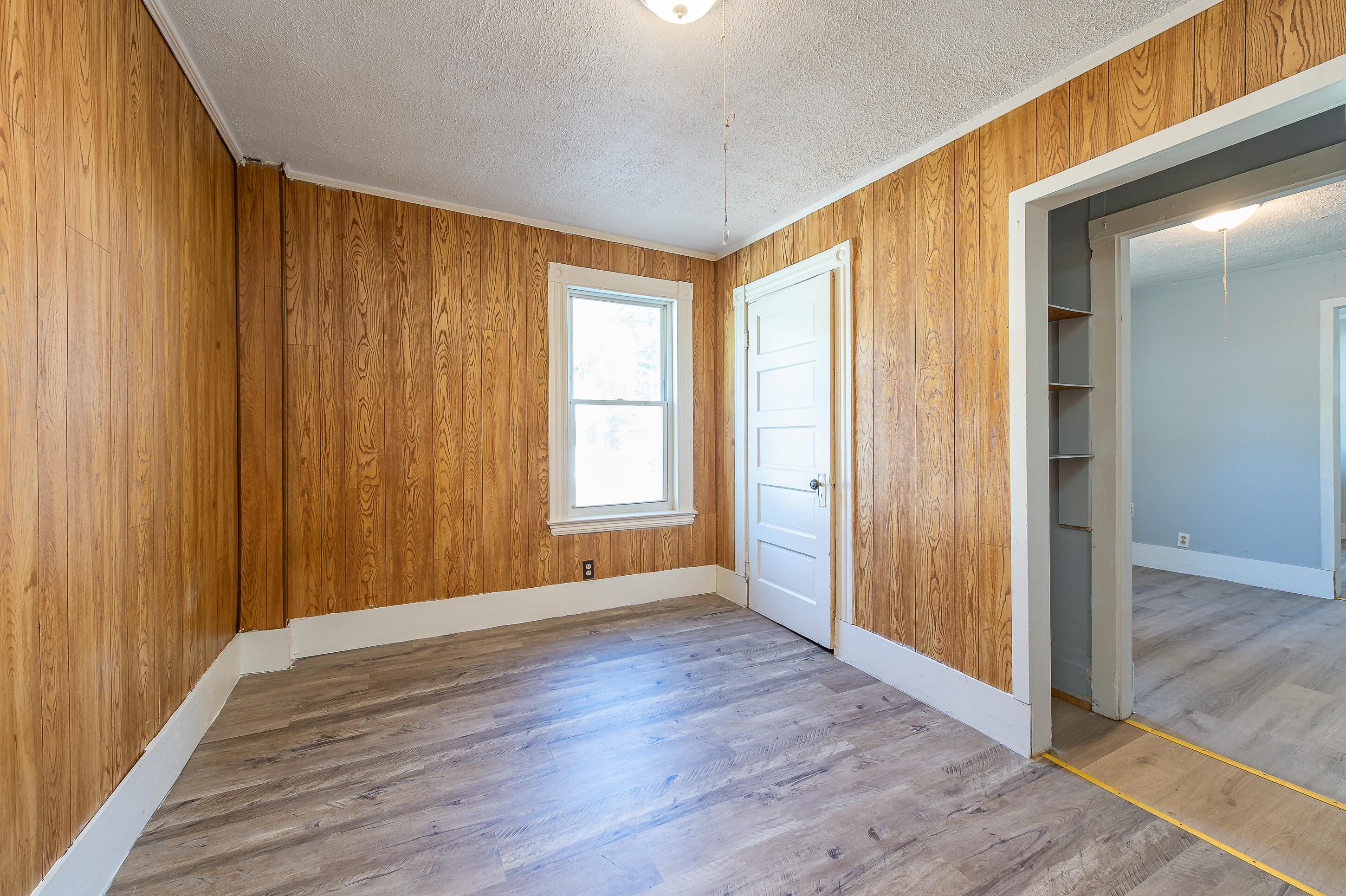 39 Carlton Avenue, Mexico, ME, 04257