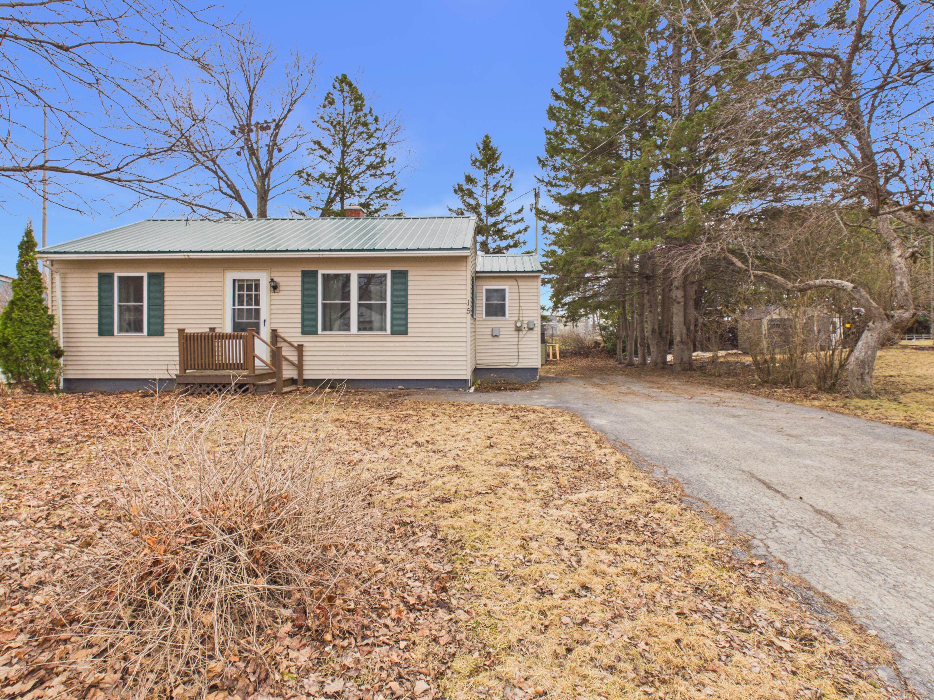 21 Thomas Avenue, Caribou, ME, 04736