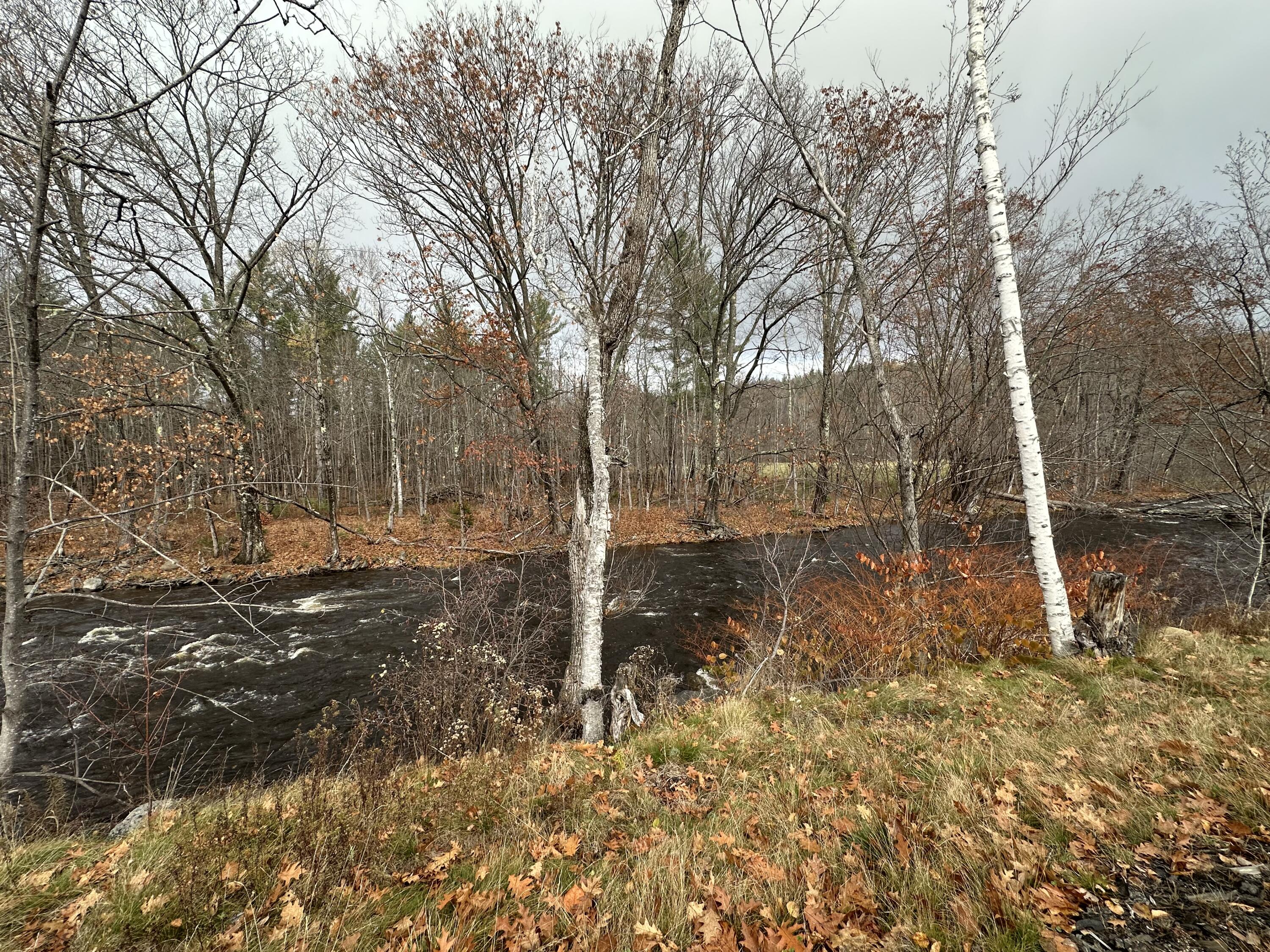 1250 River Road, Madrid Twp, ME, 04966