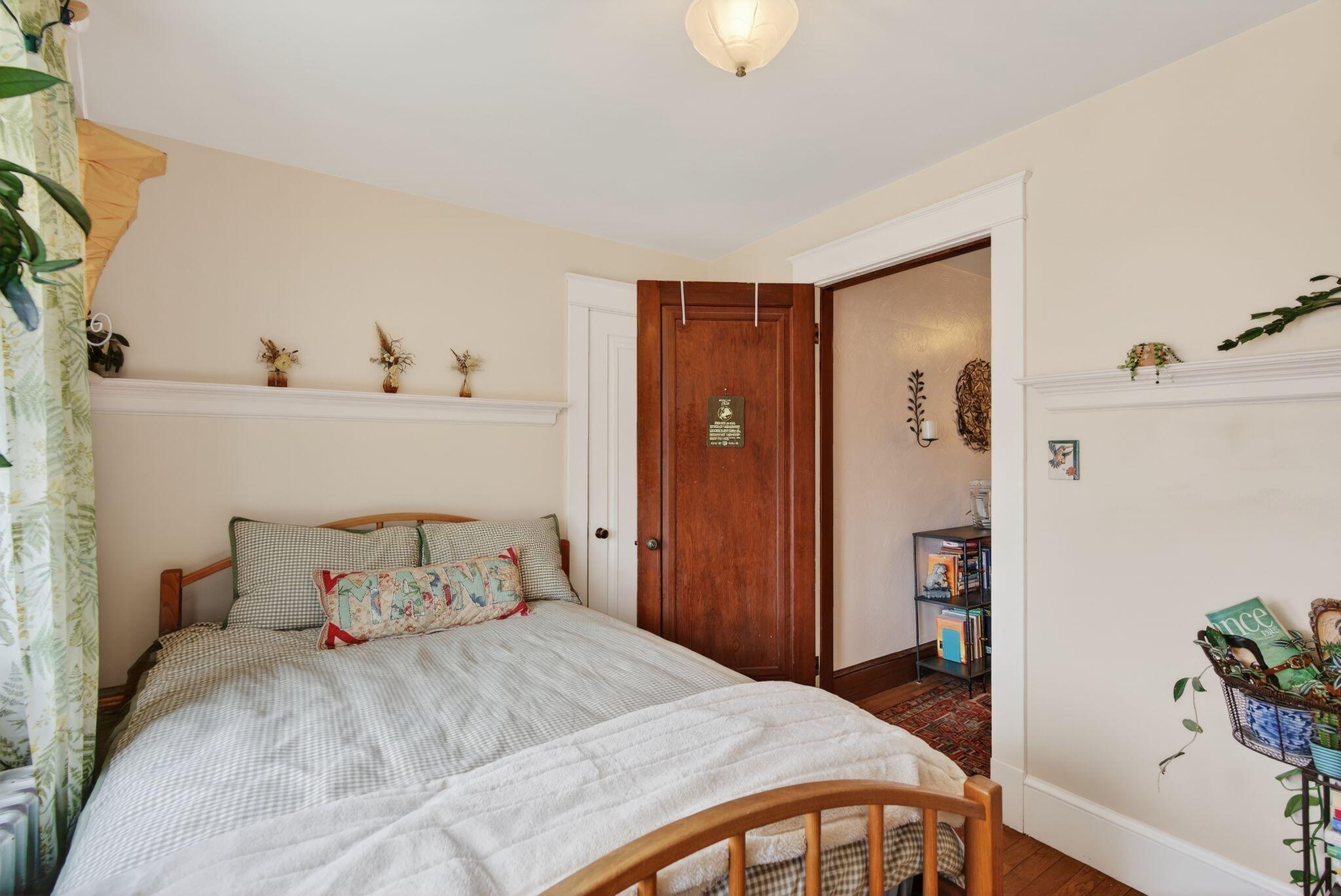 121 Sixth Street, Auburn, ME, 04210