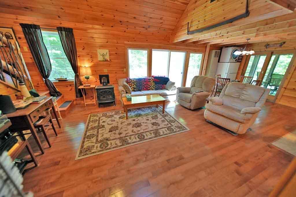 living-space-east-grand-hou