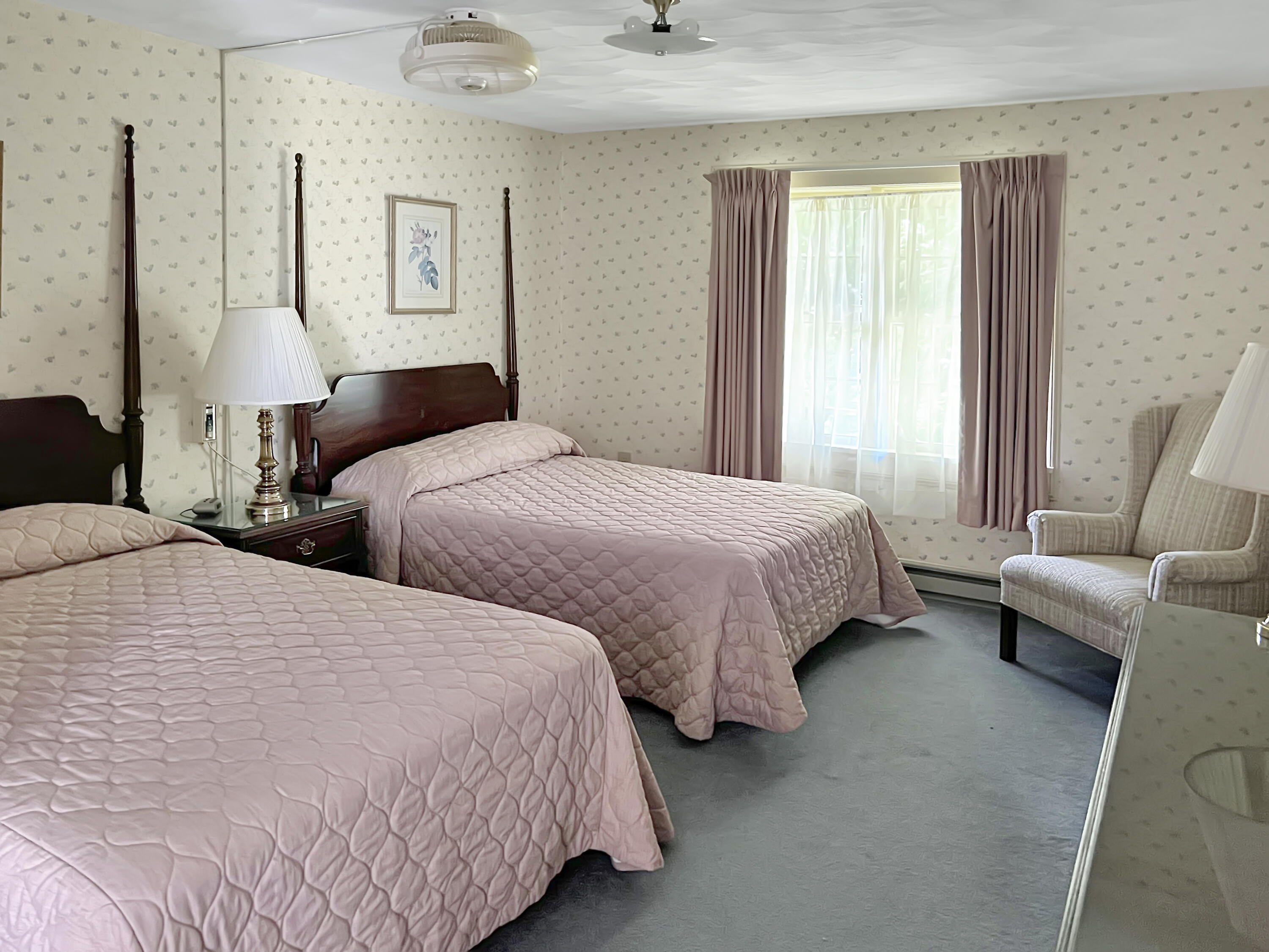 220 Bristol Road, Damariscotta, ME, 04543