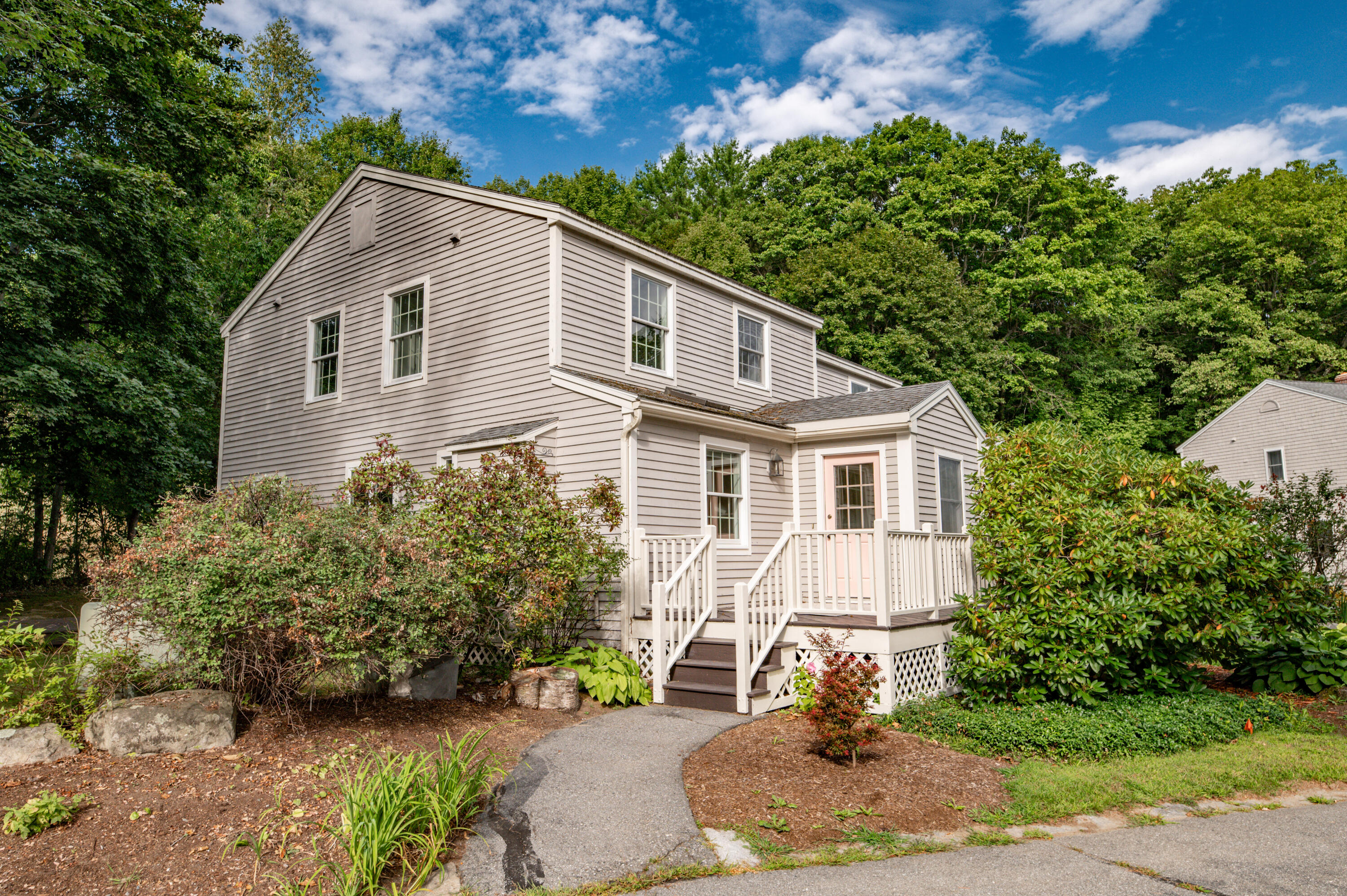 8 Autumn Street, Rockland, ME, 04841
