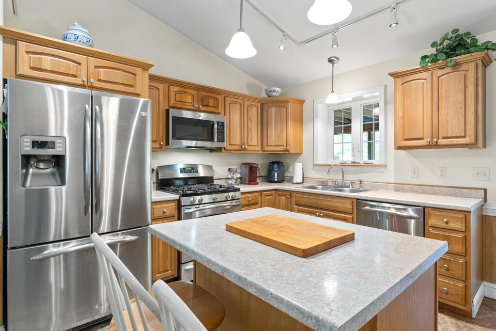 370 Cole Hill Road, Standish, ME, 04084