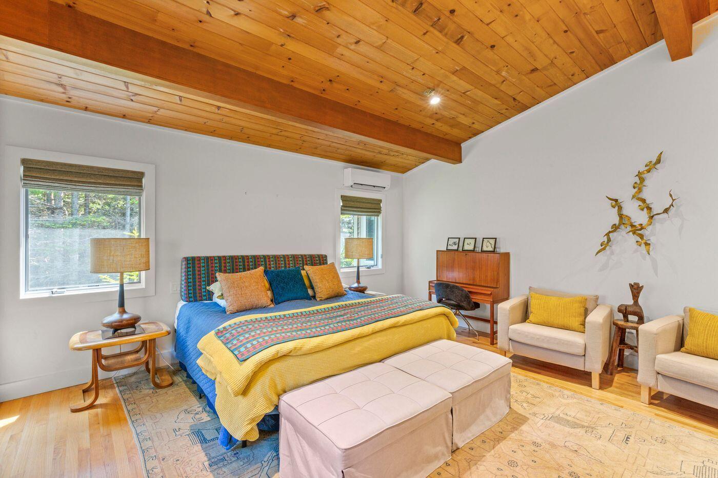 1588 Turtle Head Road, Islesboro, ME, 04848