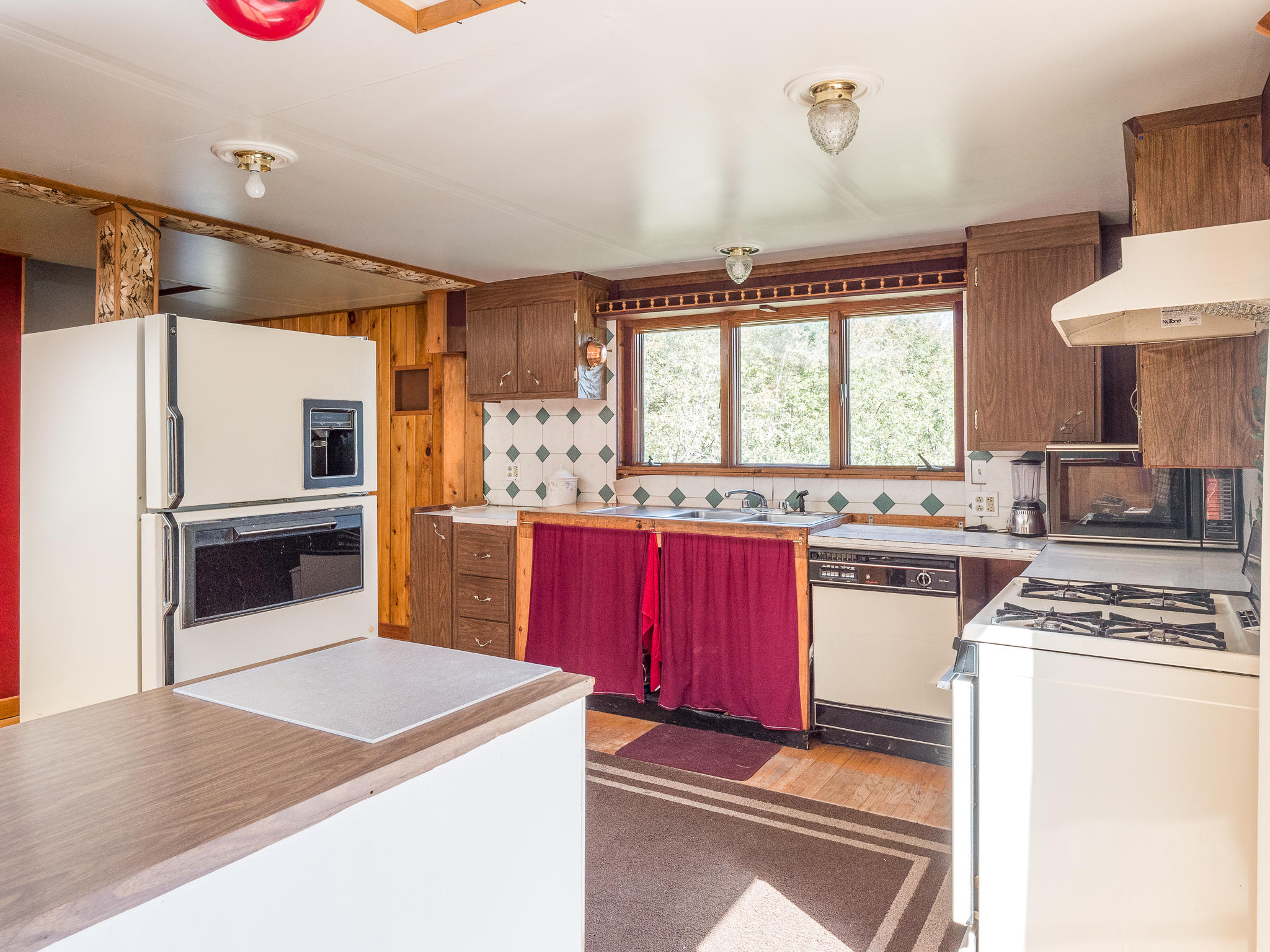 59 Horseshoe Pond Road, Andover, ME, 04216