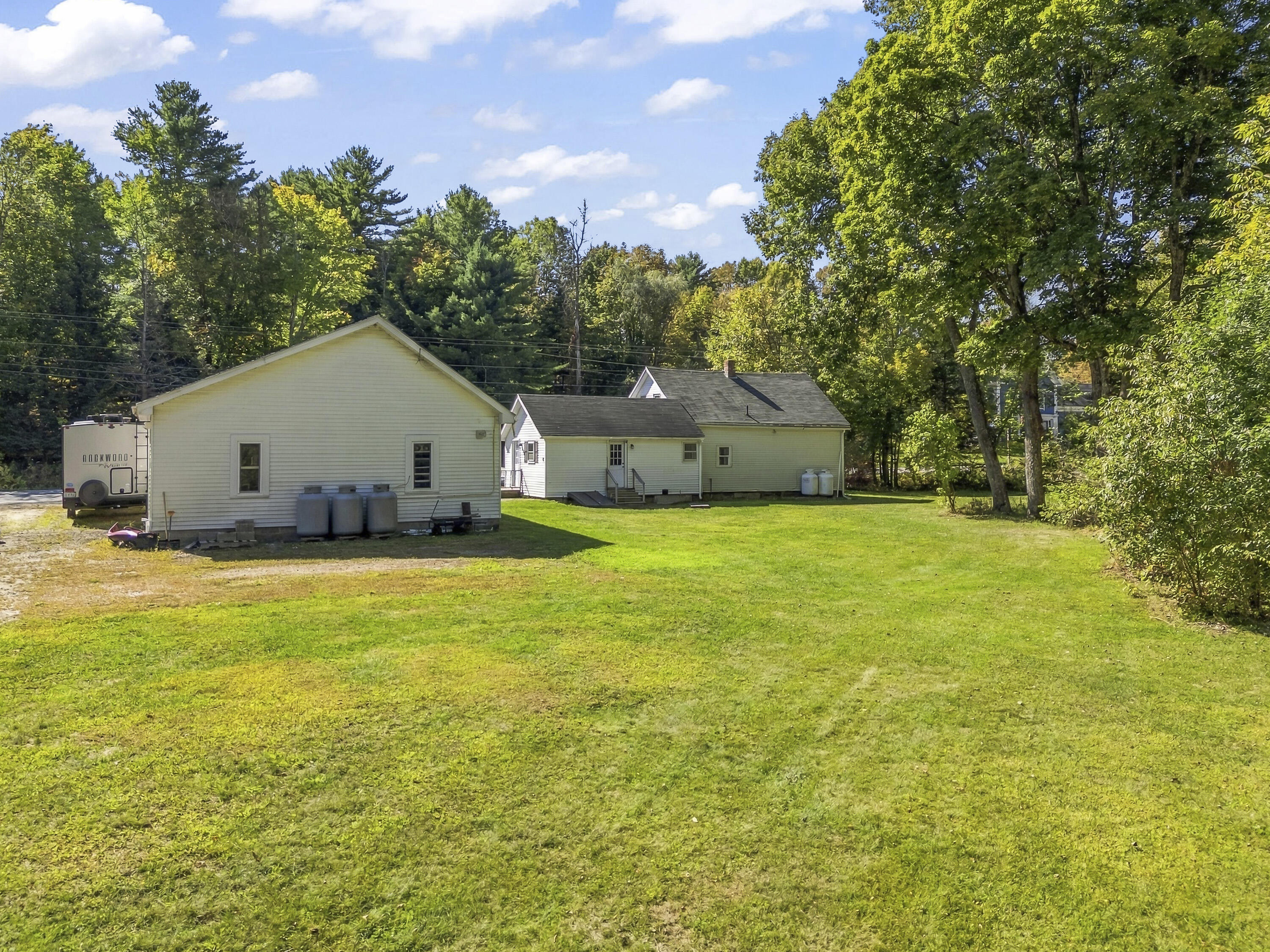 1090 Main Street, Bowdoin, ME 04287 photos_high_resolution_1090_Main_St_156