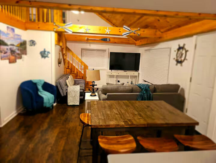 14 Seal Cove Road, Southwest Harbor, ME, 04679