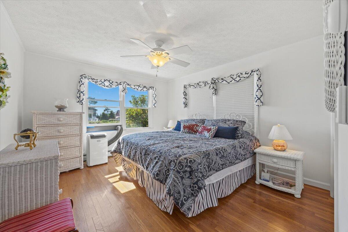 129 Fortunes Rocks Road, Biddeford, ME, 04005