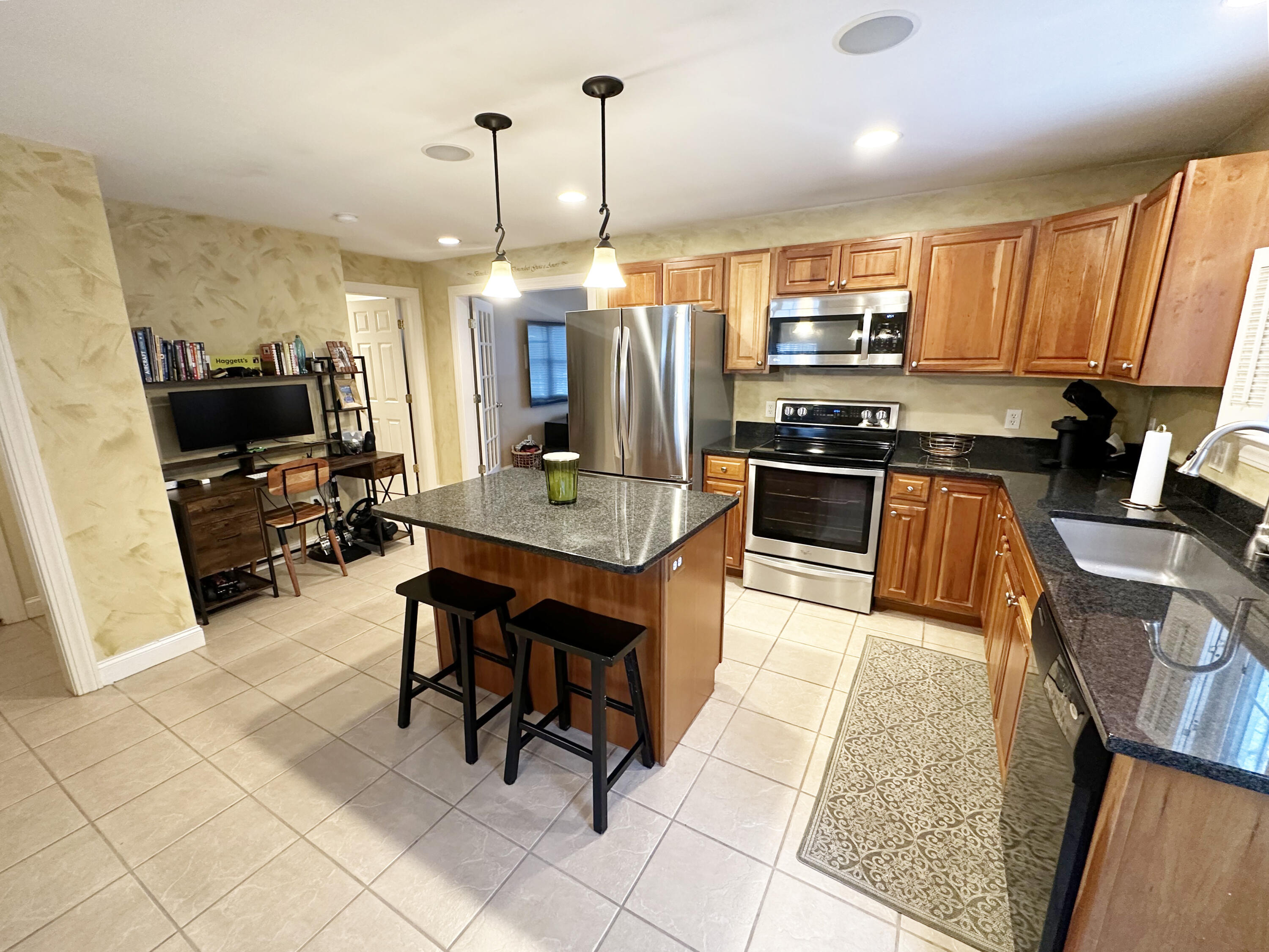 8 Horseshoe Drive UNIT 8, Saco, ME, 04072