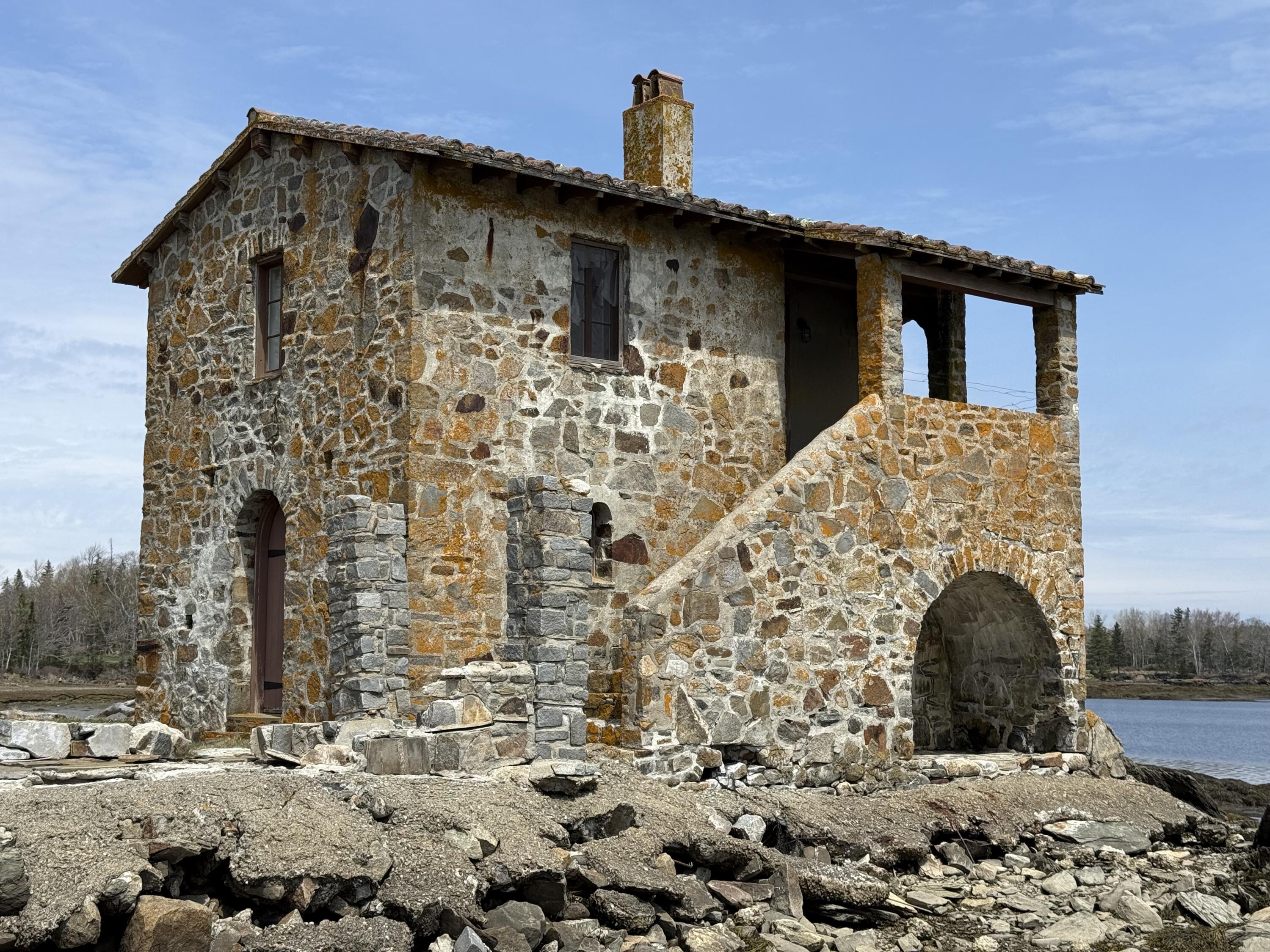 399 Hermit's Point Road, Islesboro, ME, 04848