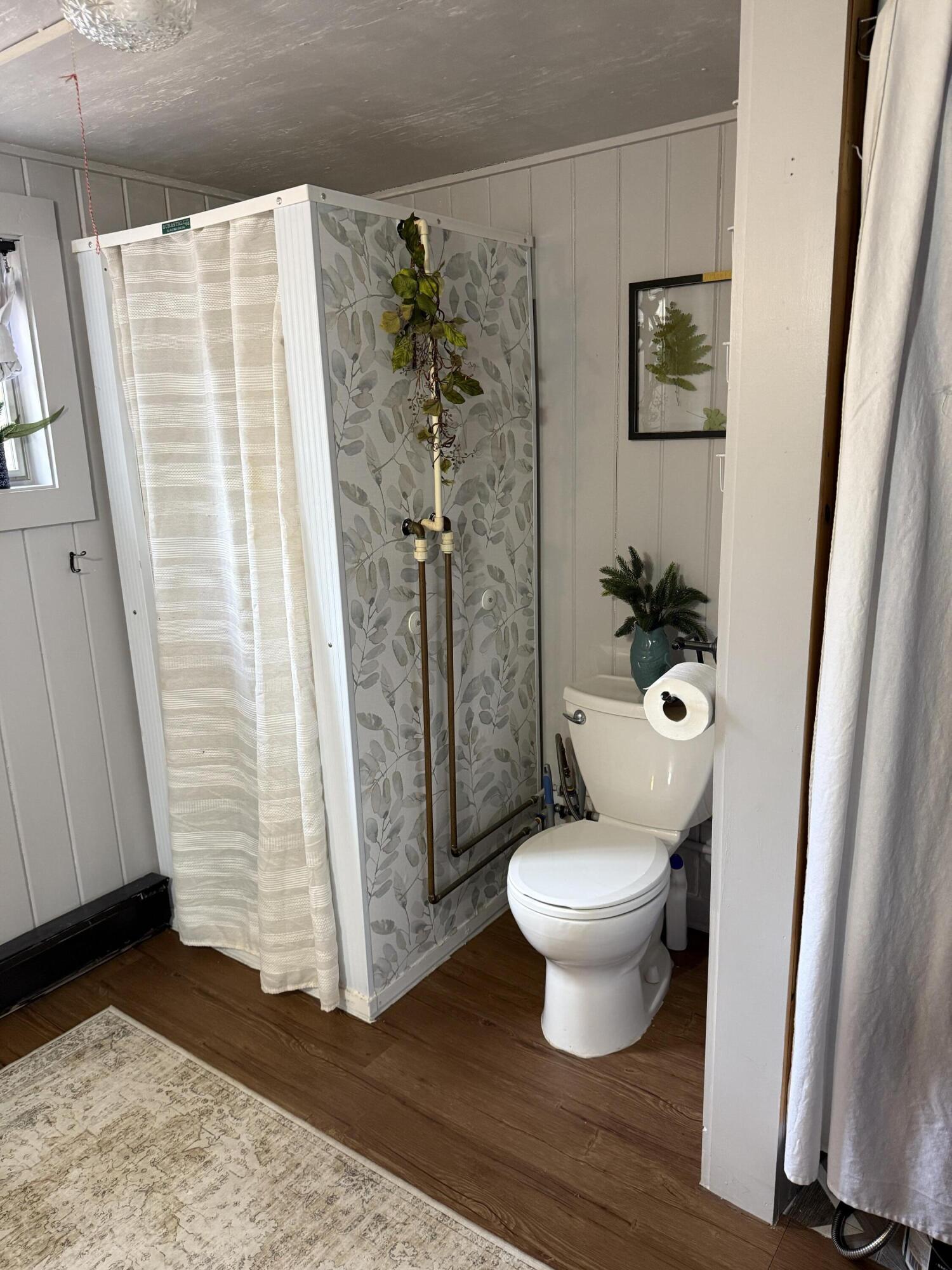 47 Point Lane, Norway, ME, 04268