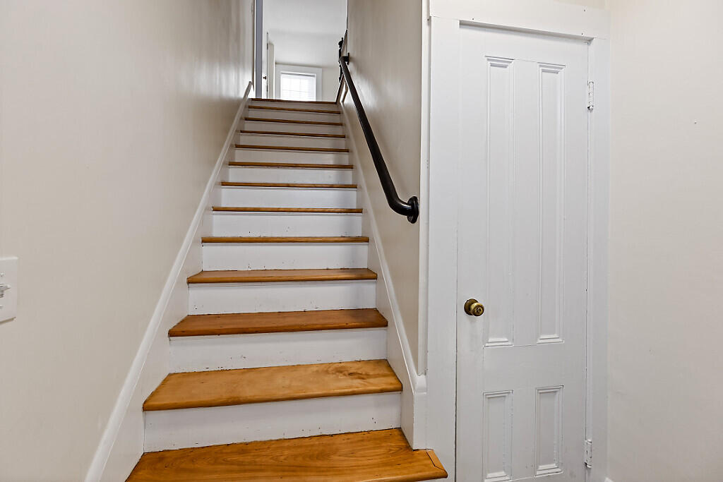 18 Manley Street, Augusta, ME, 04330