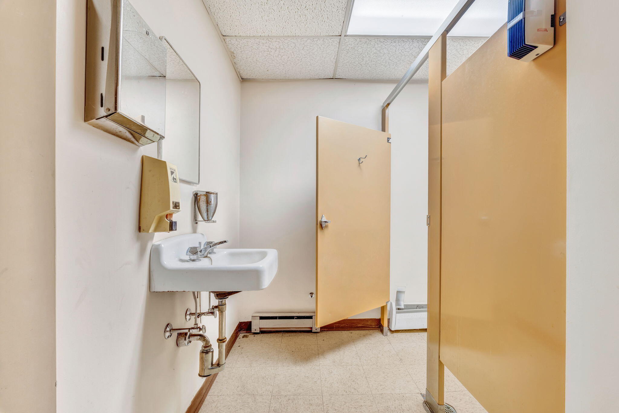 85 Park Street, Lewiston, ME, 04240