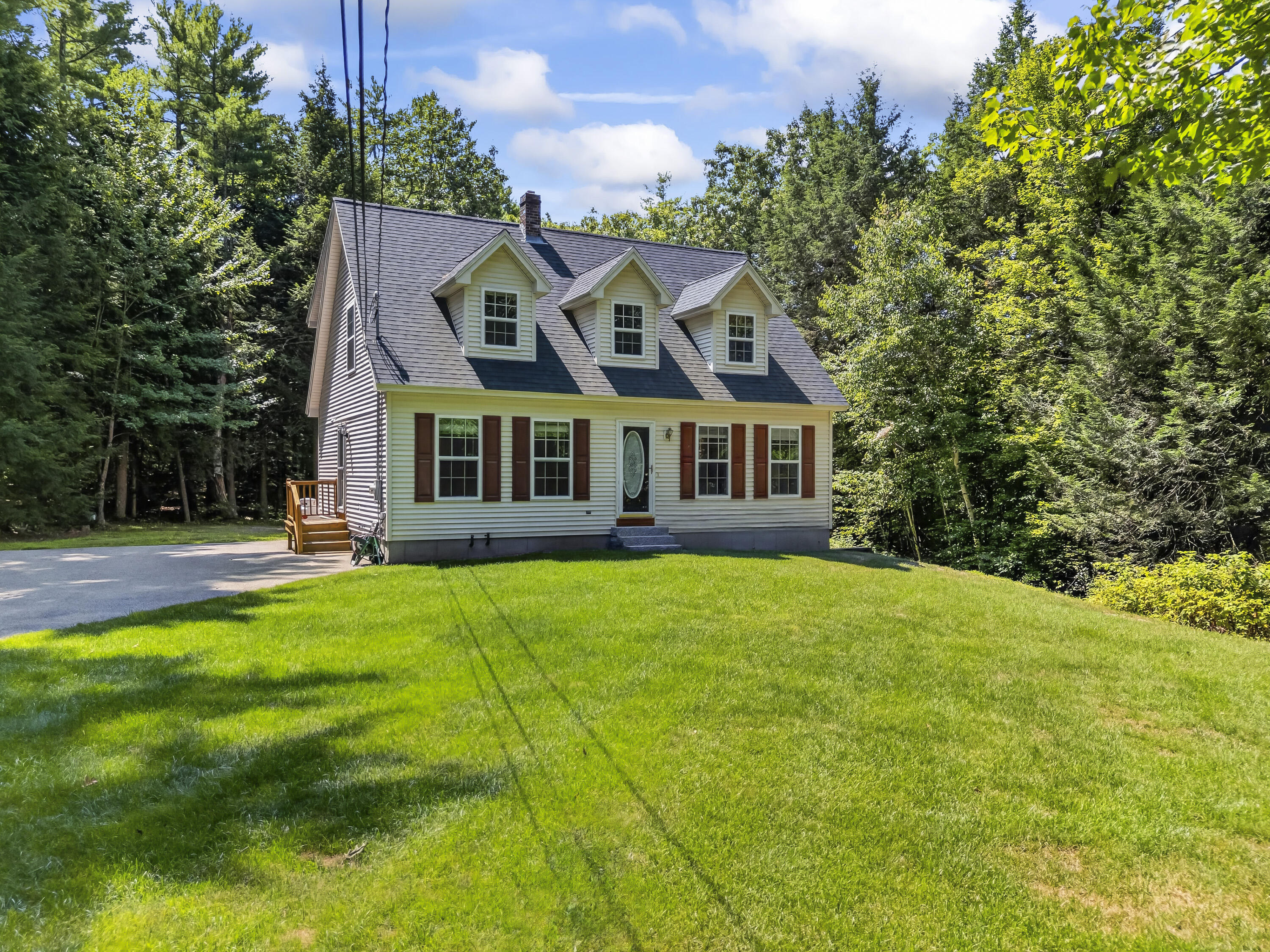 Photo of 152 Sand Pond Road Sanford ME 04073
