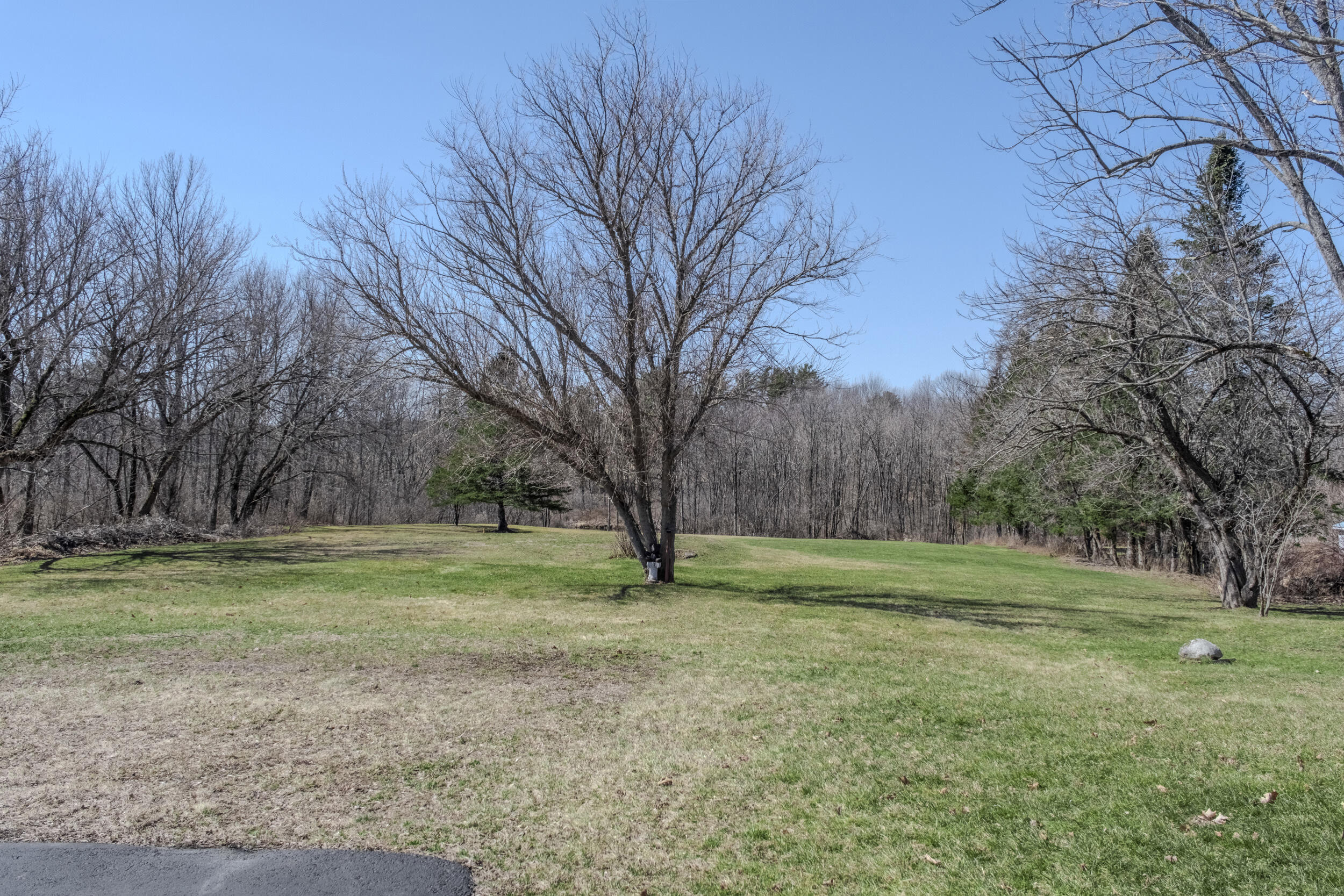 1032 Main Street, Vassalboro, ME, 04989