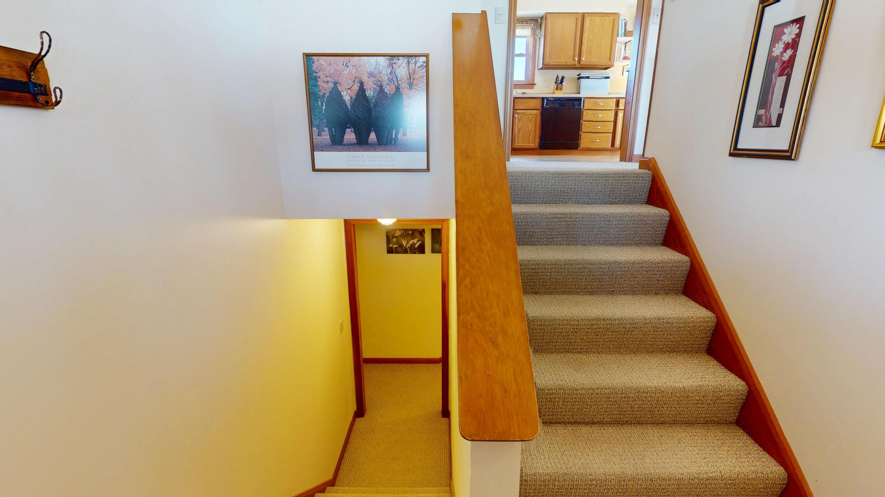 1013 Sunset Avenue, Glenburn, ME, 04401