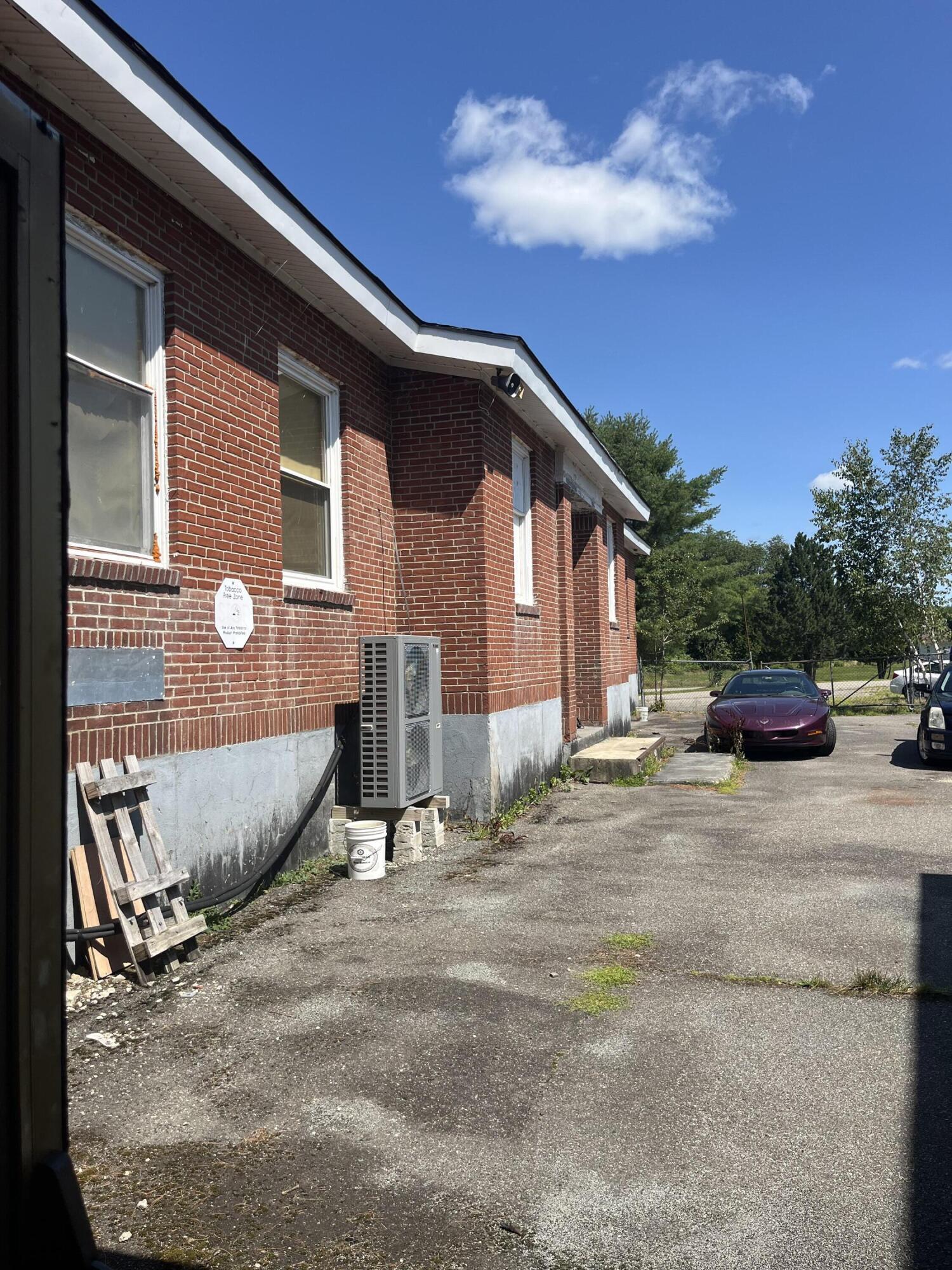 41 Graham Lane, Mattawamkeag, ME, 04459