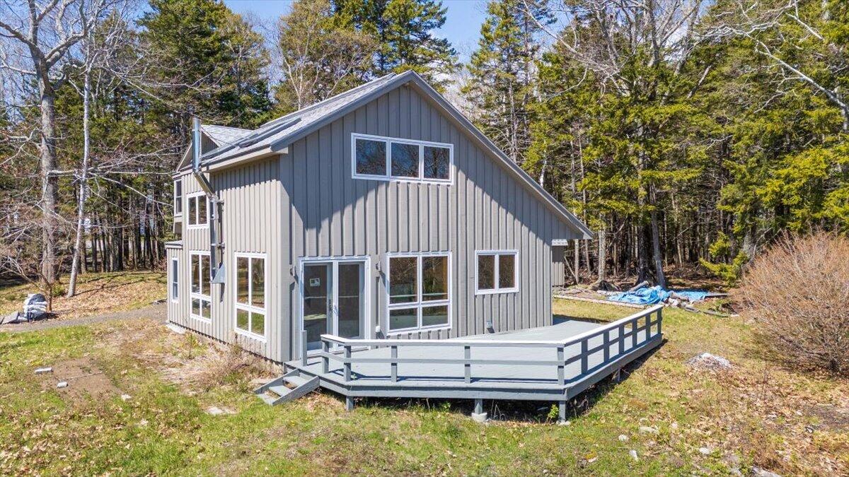 391 Main Road, Islesboro, ME, 04848