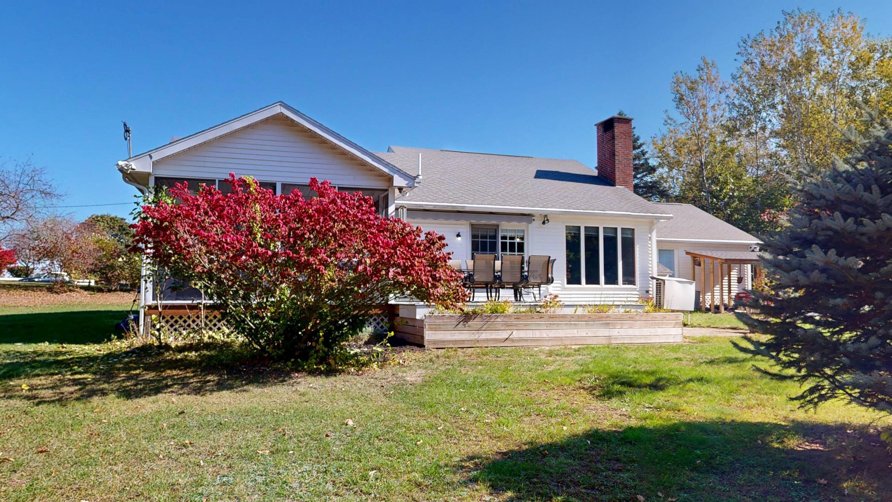 12 Hartford Street, Lewiston, ME, 04240