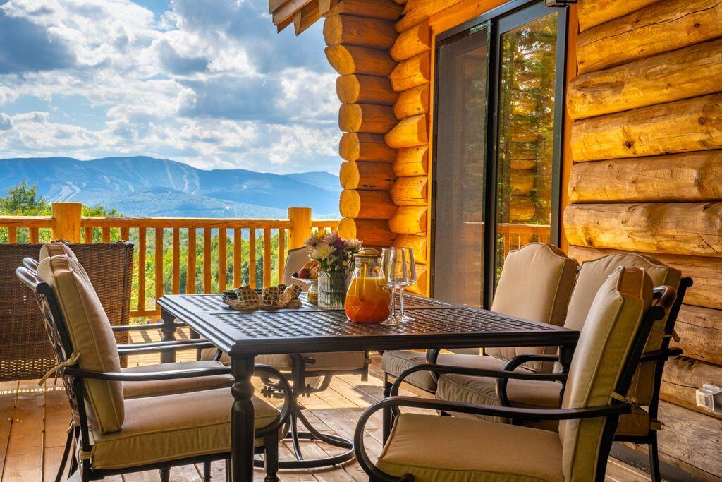 366 Glades View Avenue, Newry, ME, 04261