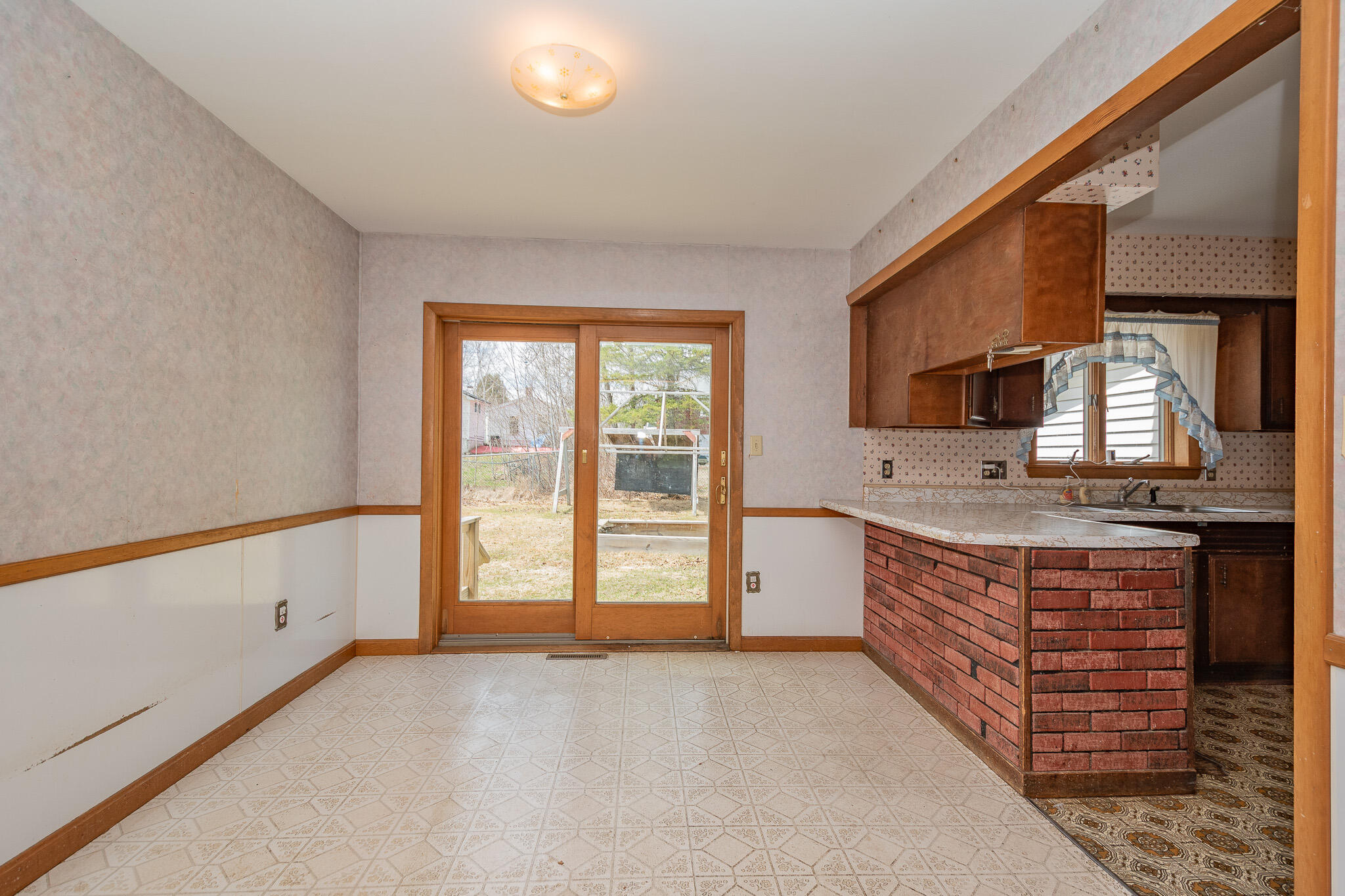 22 Midland Street, Caribou, ME, 04736