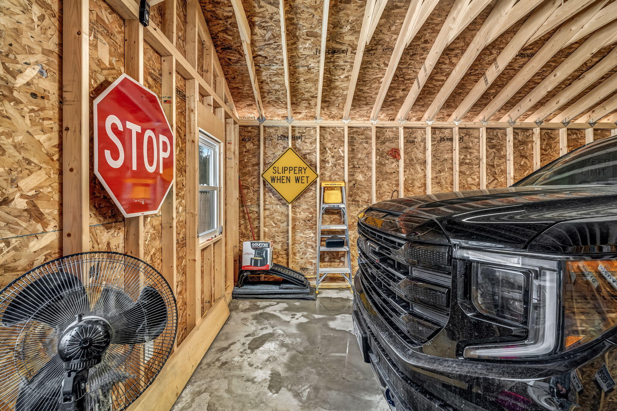 542 Main Road, Charleston, ME, 04422