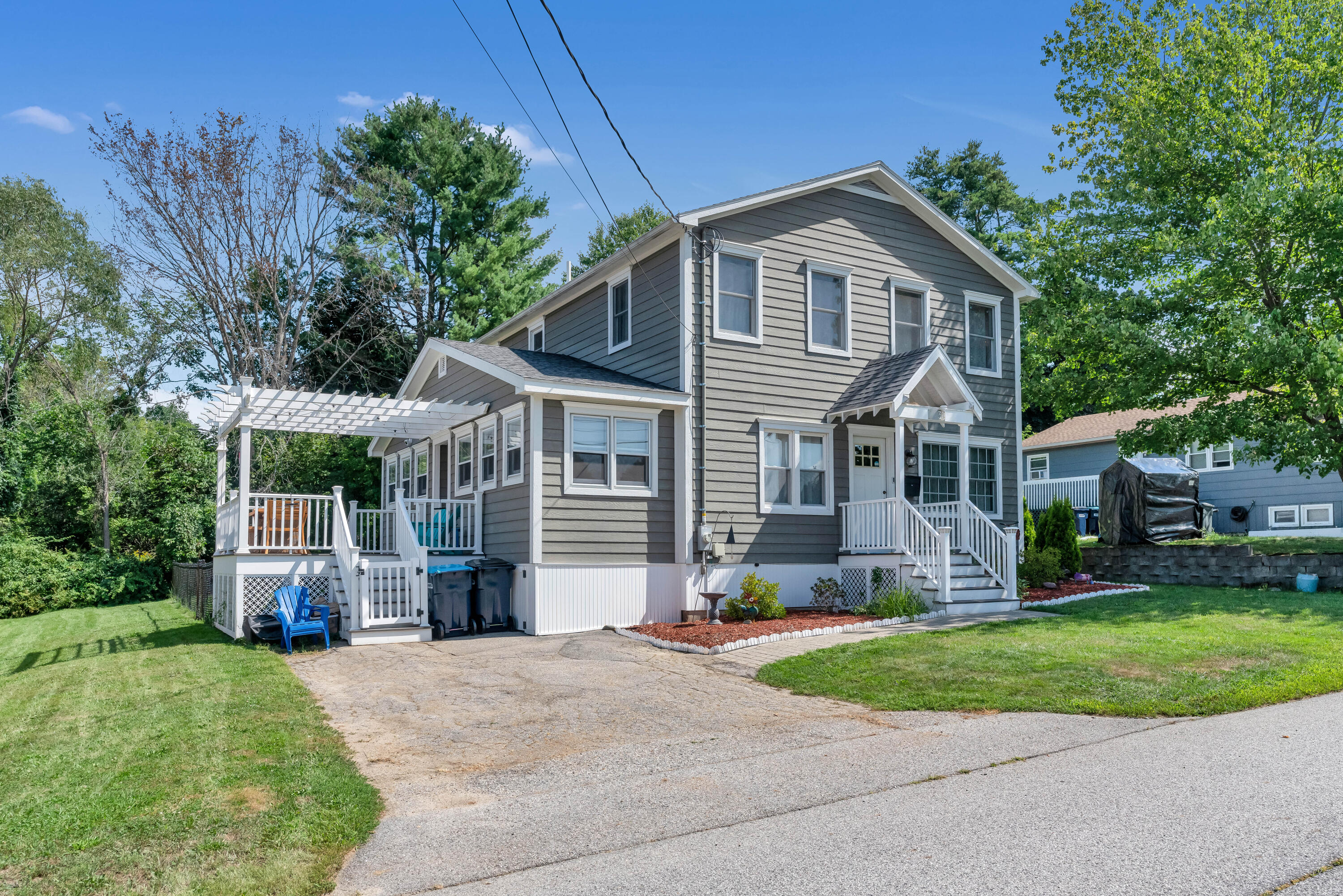 Photo of 31 Leavitt Avenue Lewiston ME 04240