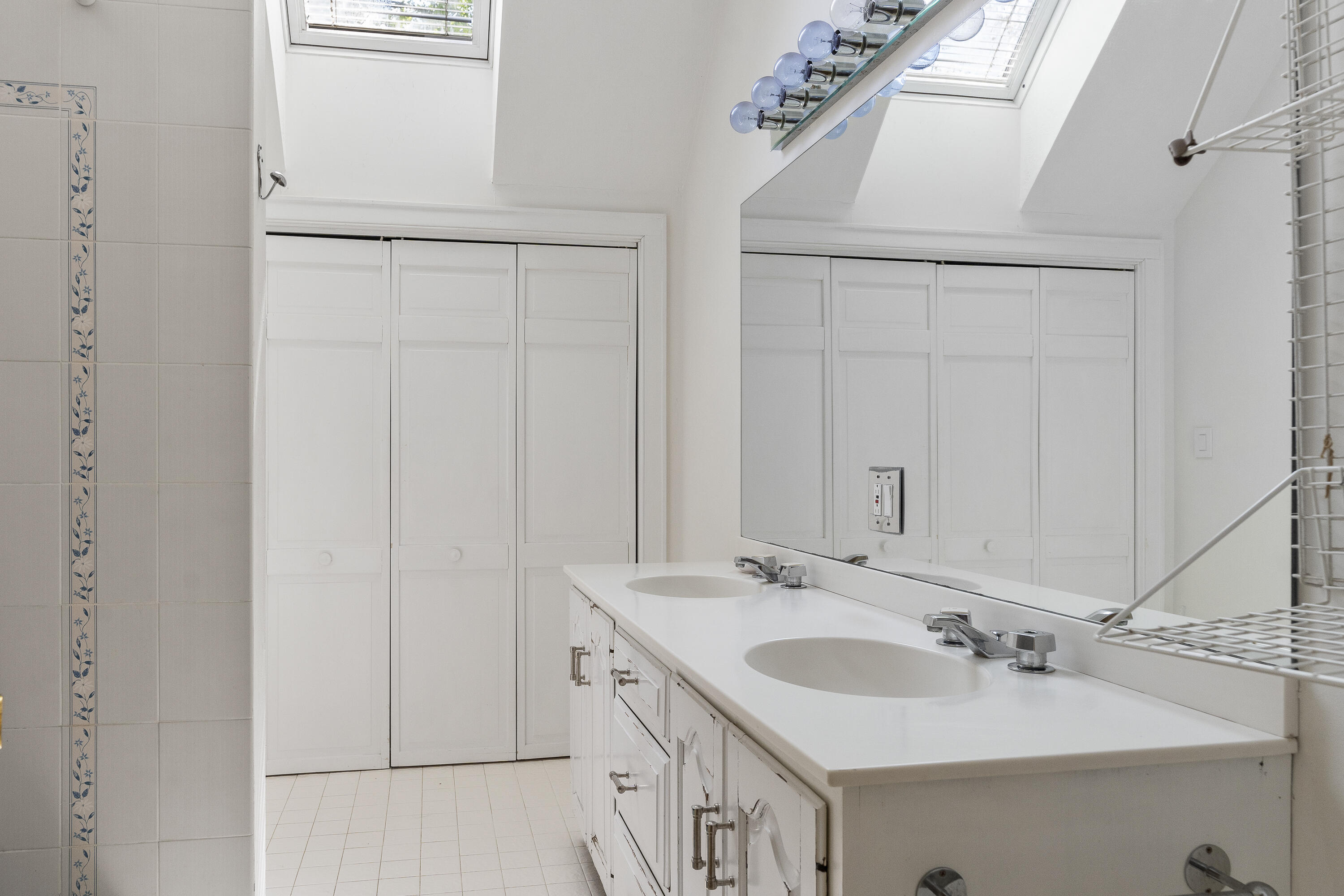 298 Ocean Avenue, Kennebunkport, ME, 04046