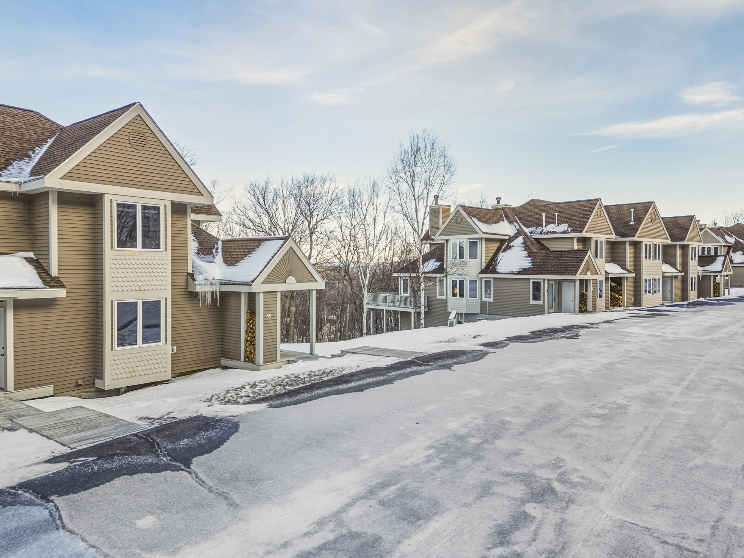 16 Jibe Road Road UNIT O-1, Newry, ME, 04261