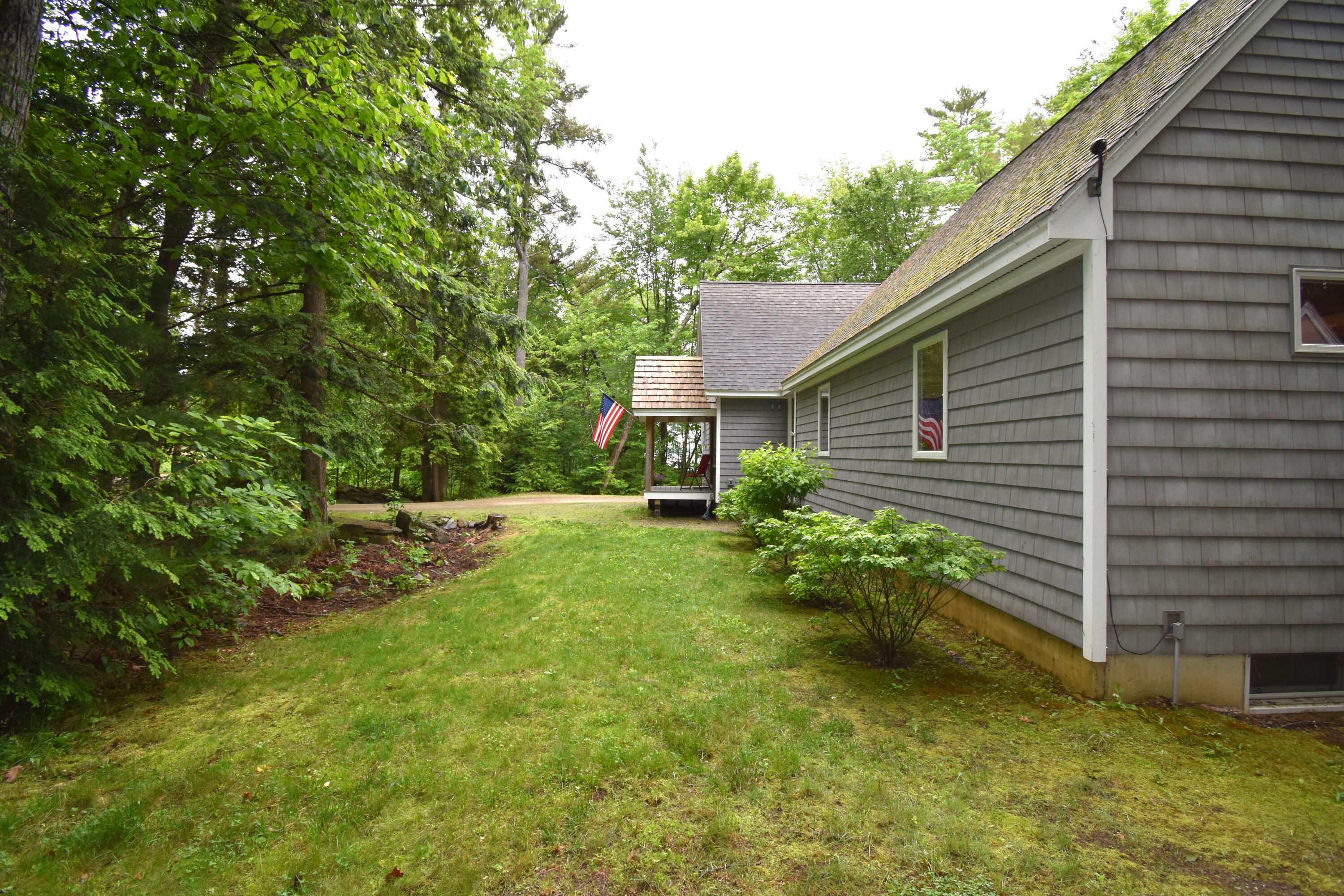 107 Shady Lane, Newport, ME, 04953