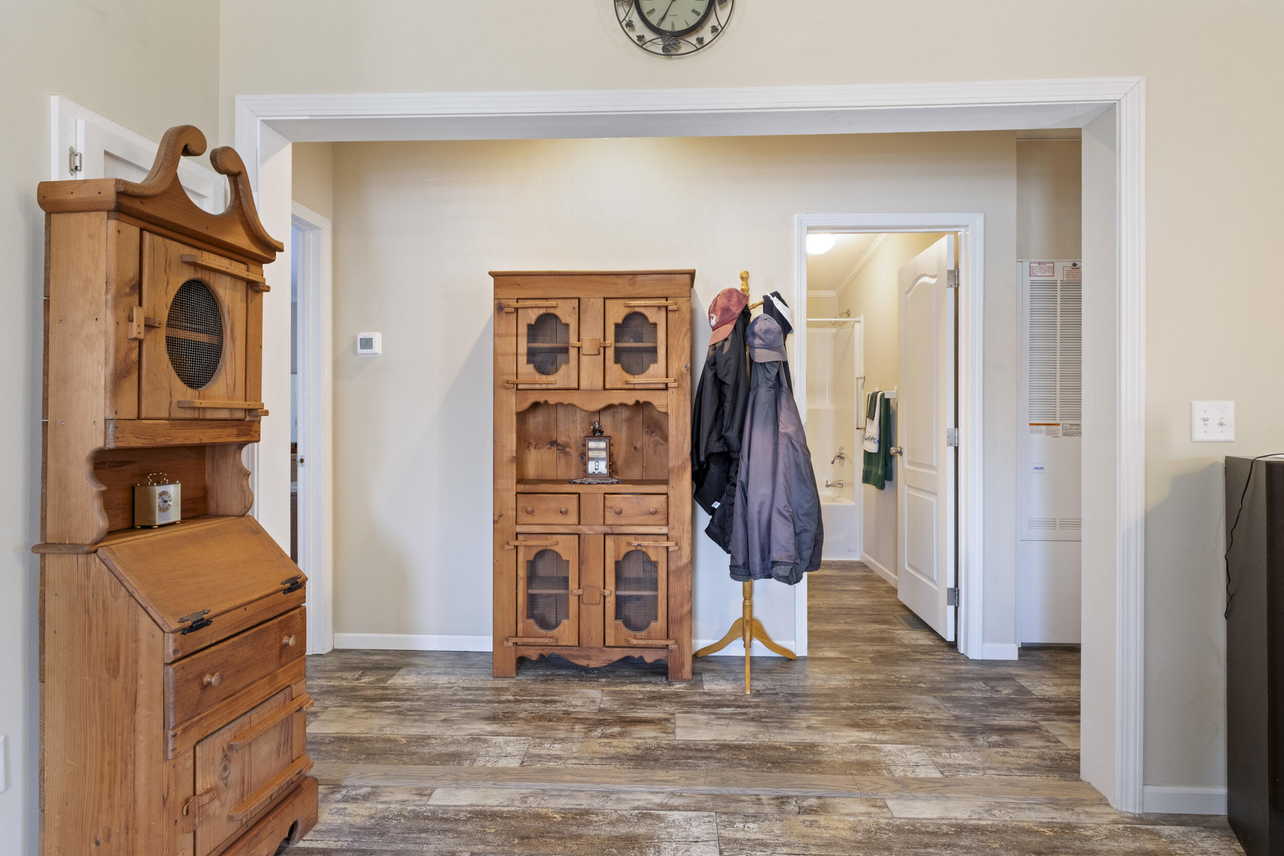 1032 Main Street, Vassalboro, ME, 04989