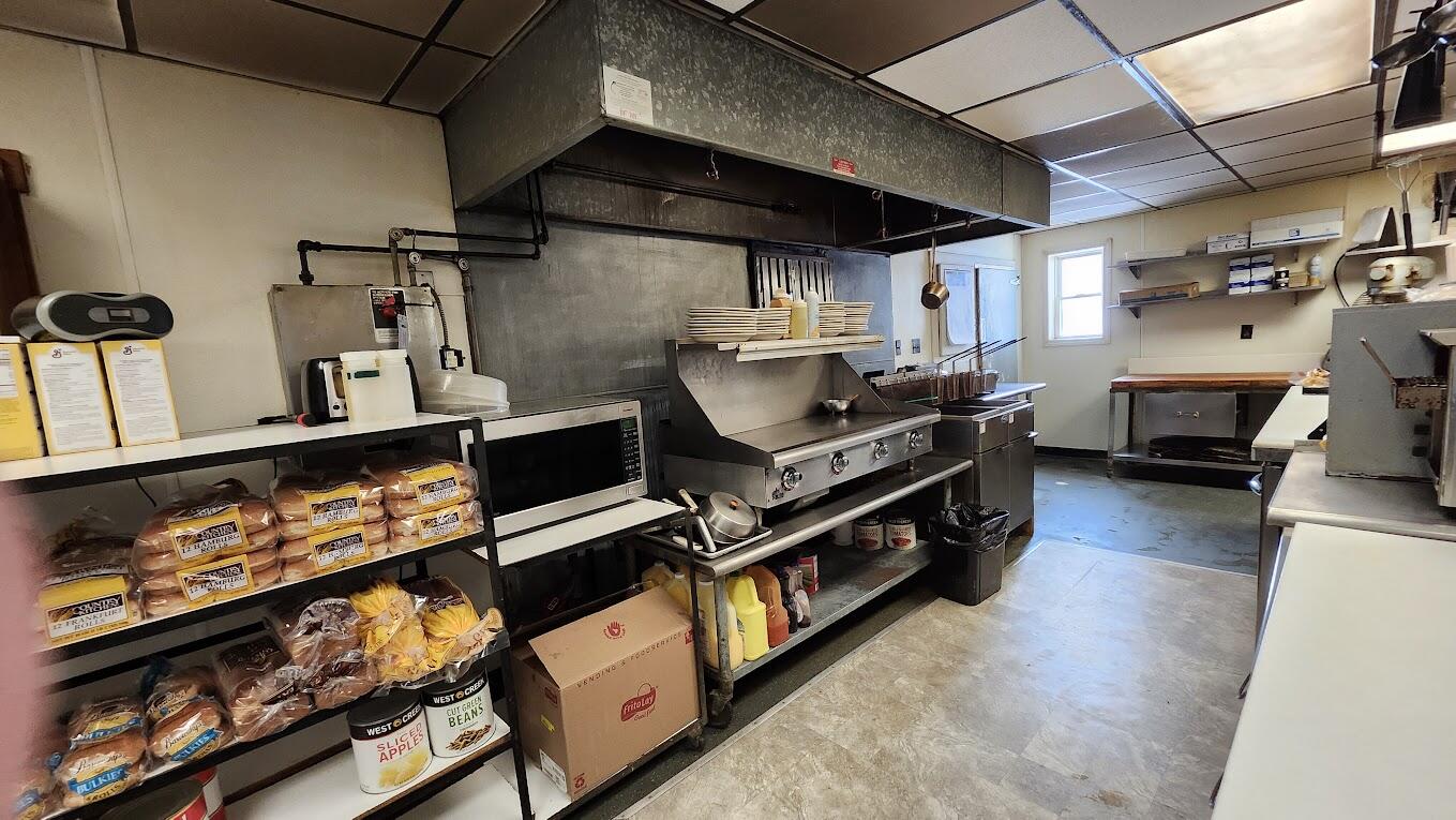 87 Main Street, Mars Hill, ME, 04758