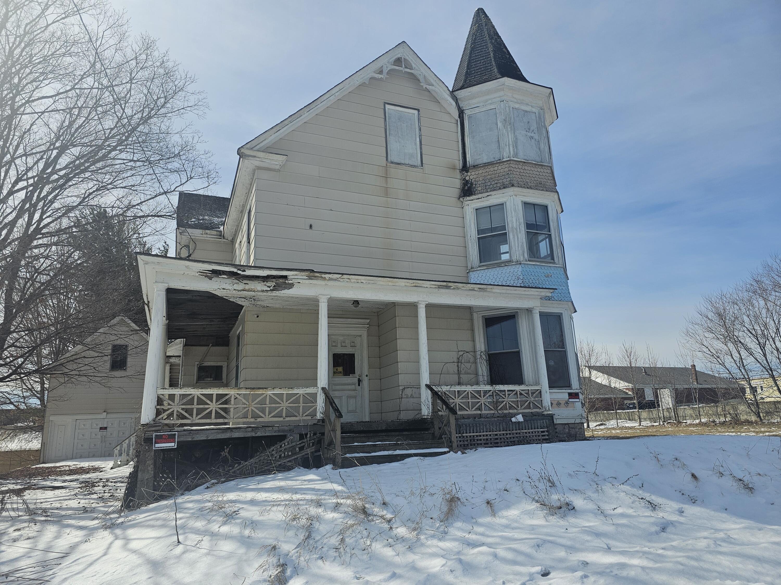 13 Founders Street, Patten, ME, 04765