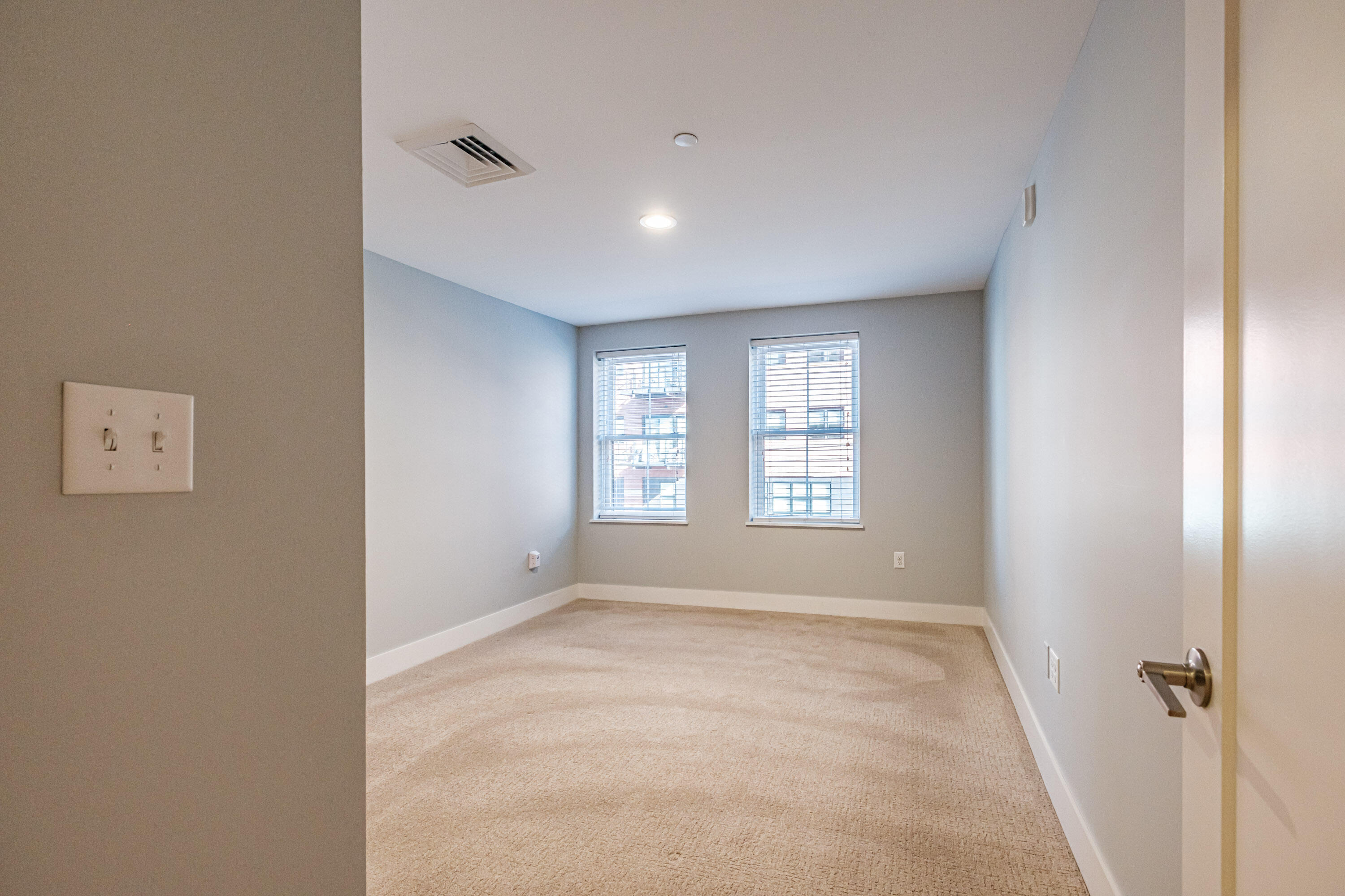 25 High Street UNIT 214, Portland, ME, 04101