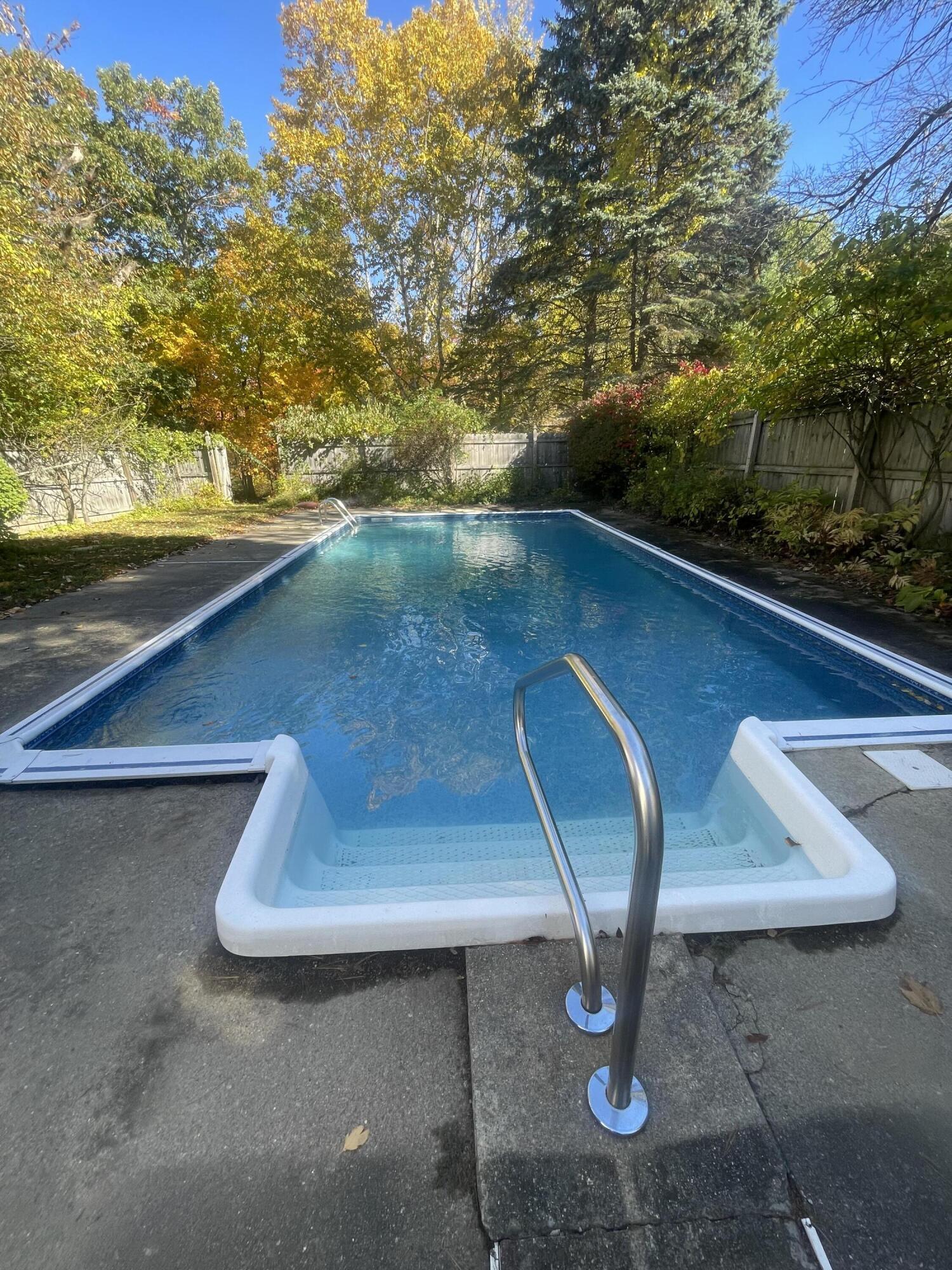 1472 Walnut Hill Road