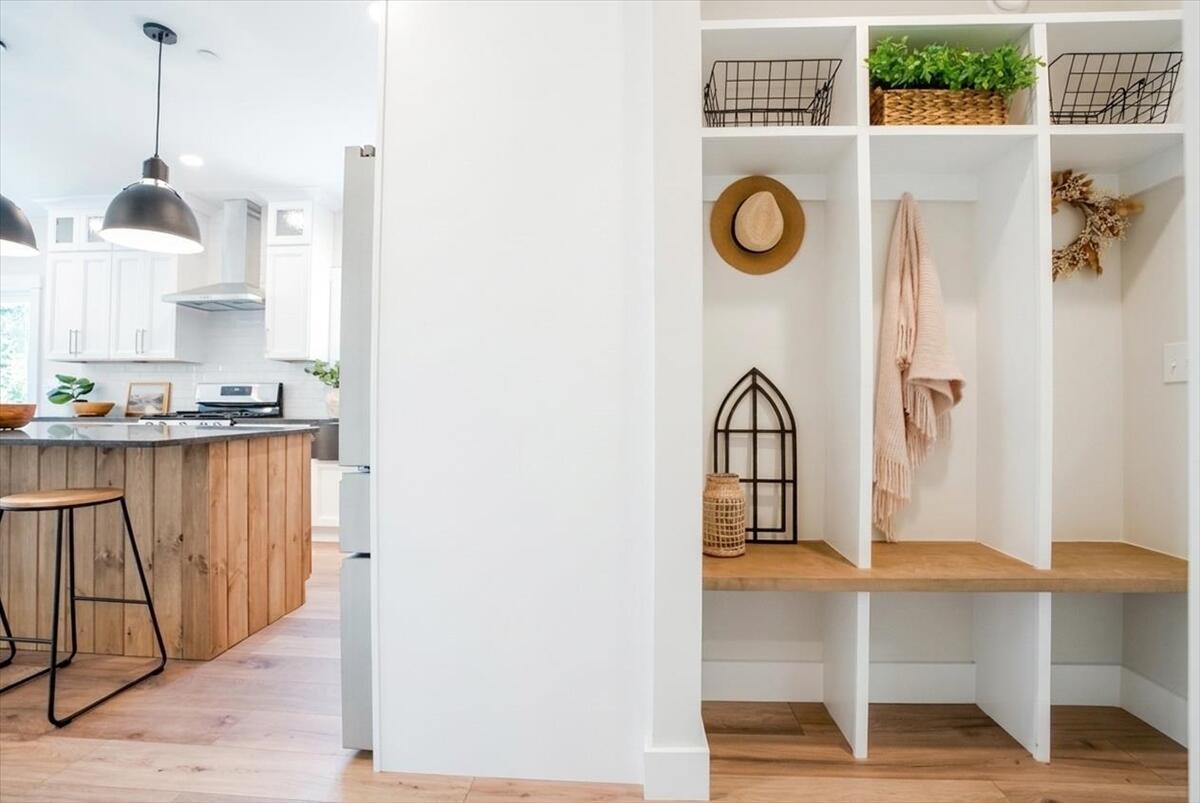 321 Pownal Road, Freeport, ME, 04032