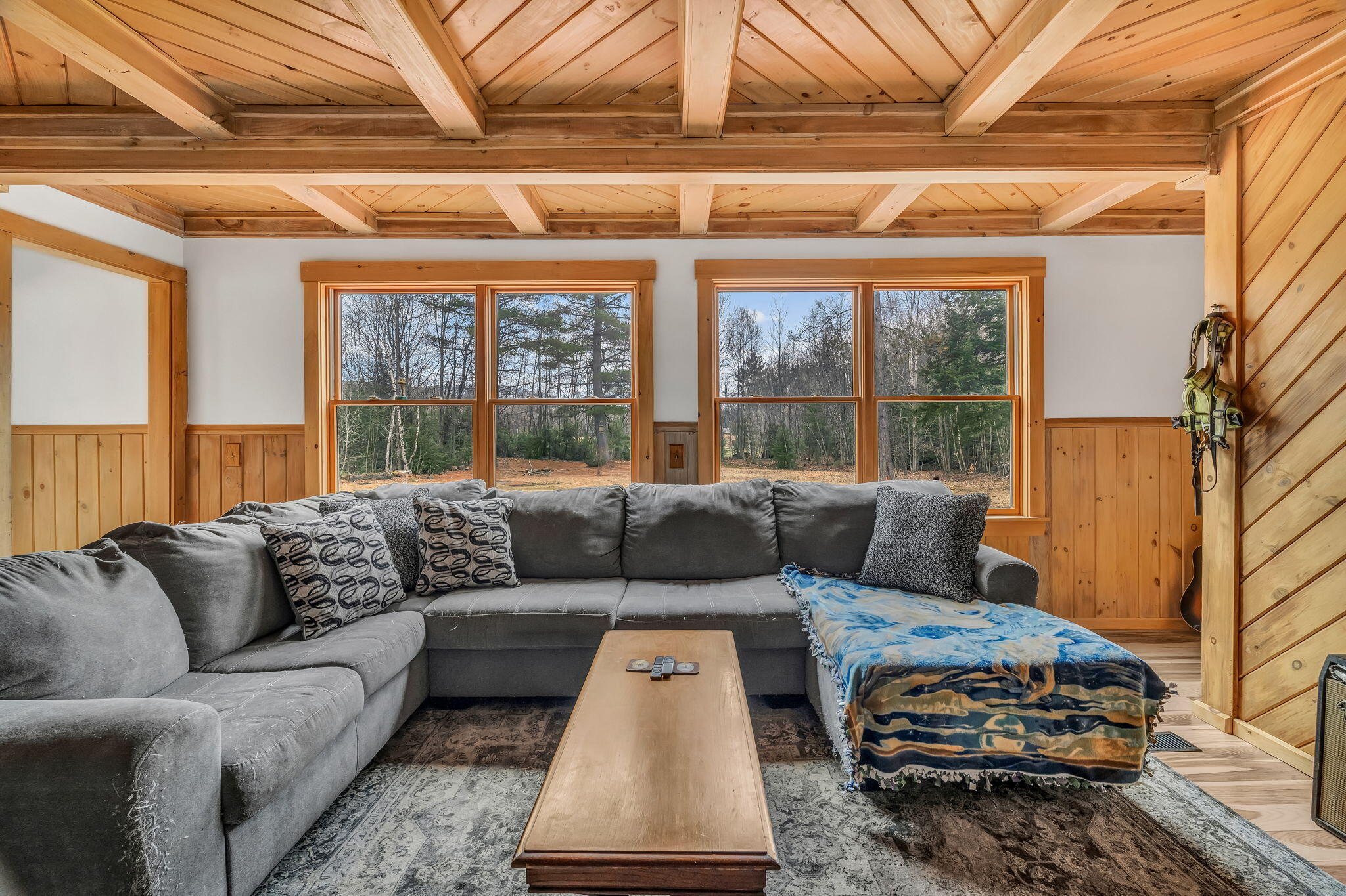 79 Auburn Road, Peru, ME, 04290