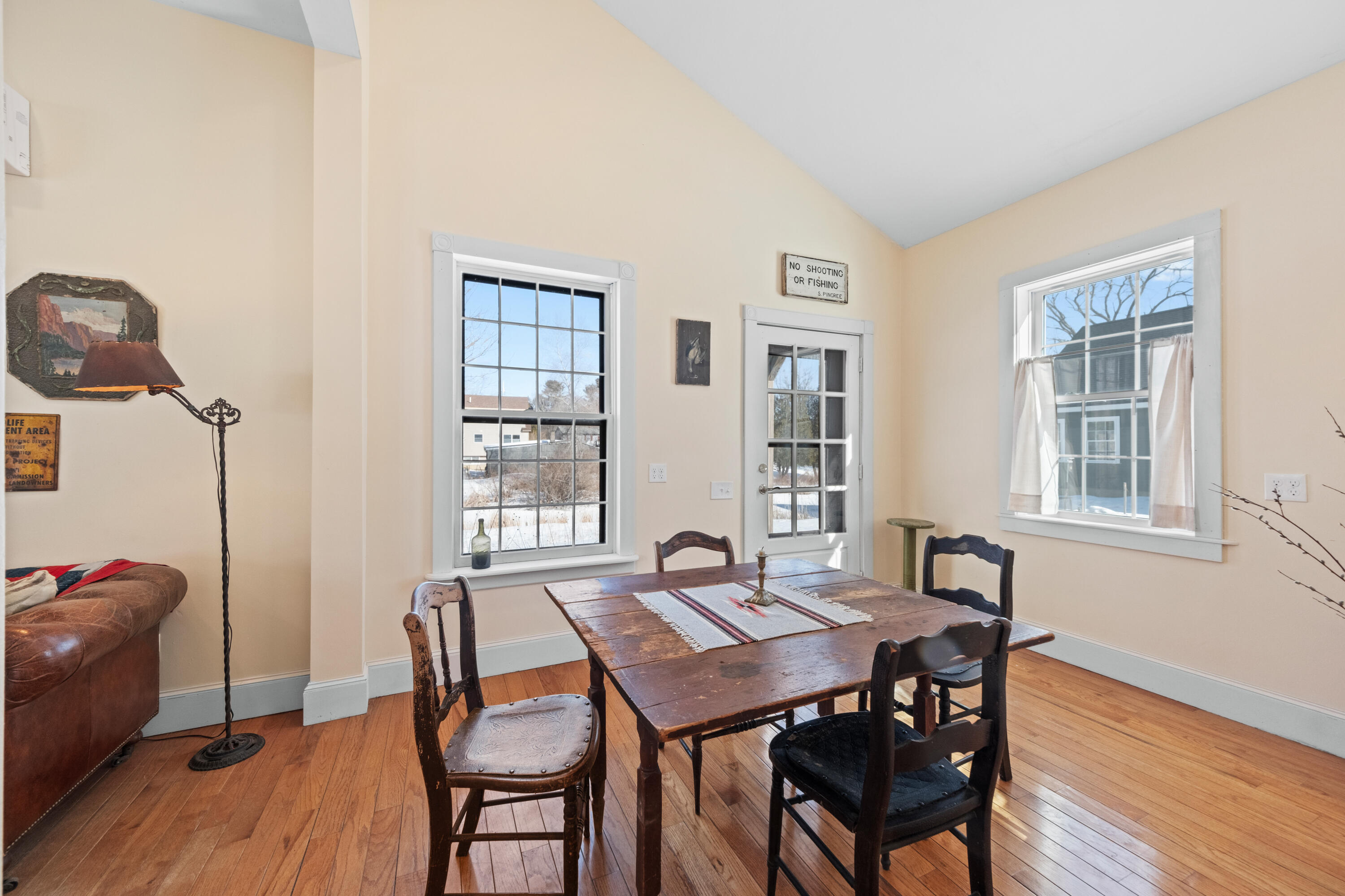 31-33 Booker Street UNIT 4, Thomaston, ME, 04861