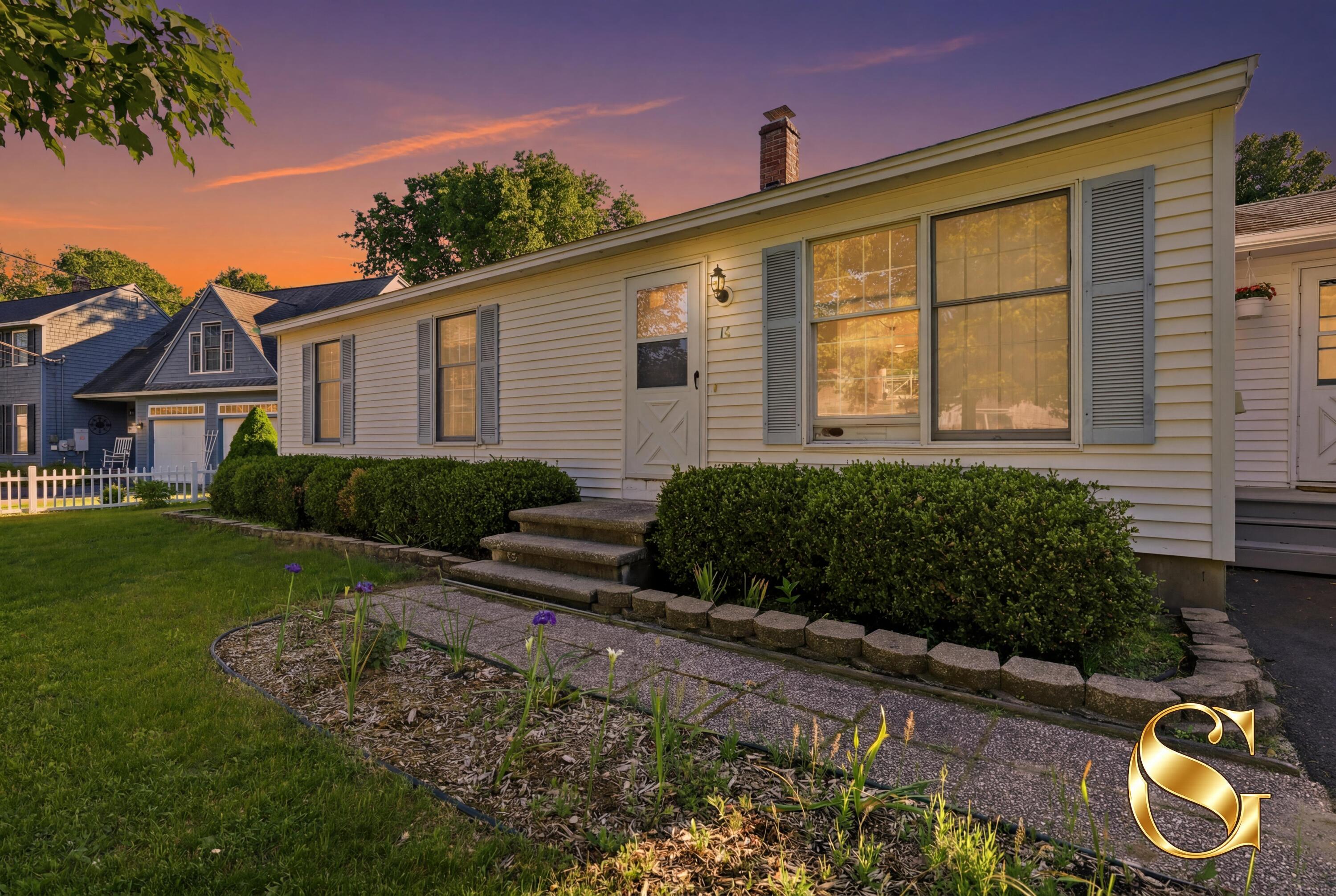 16 Coville Road, Topsham, ME 04086 5
