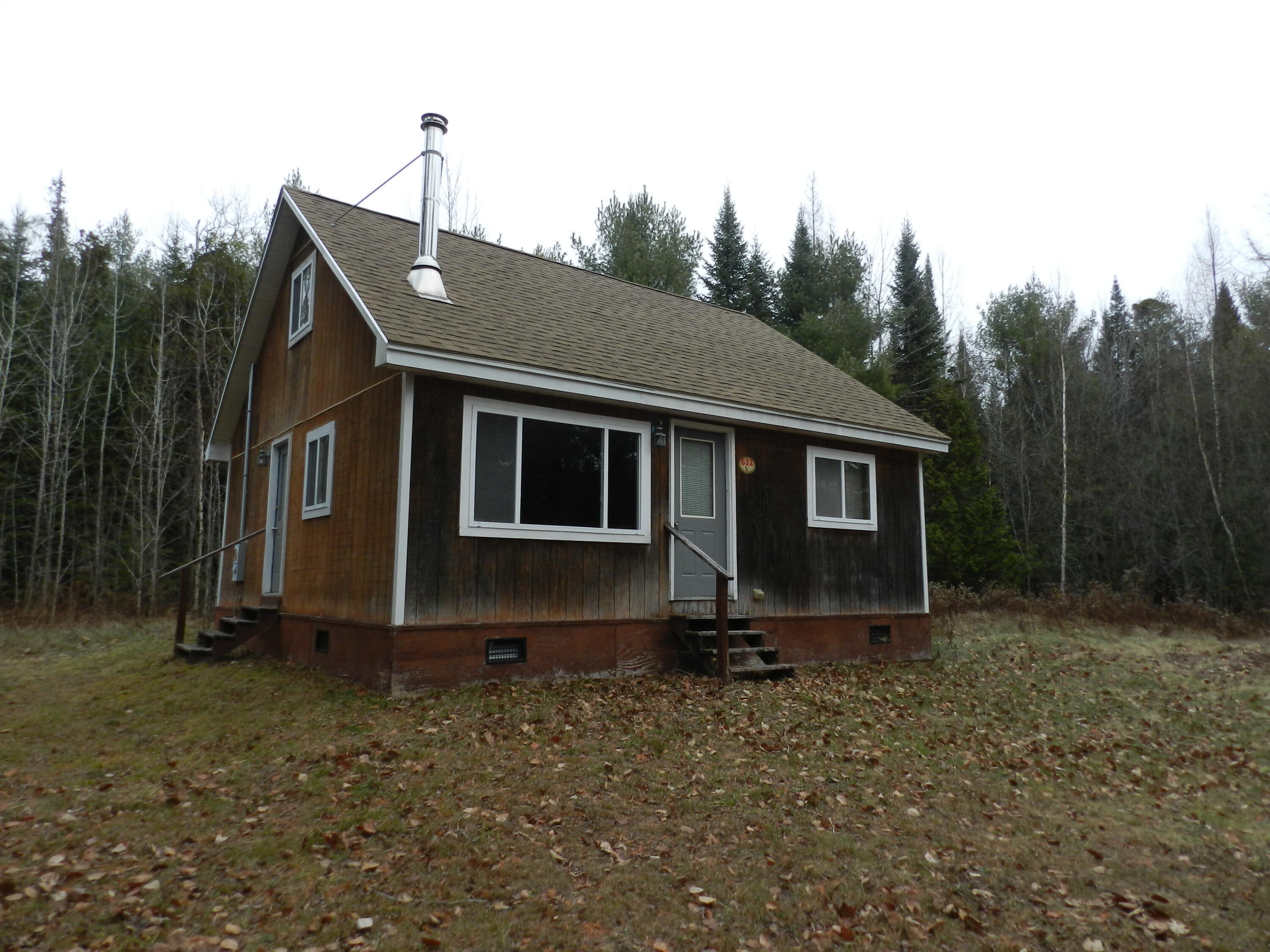632 County Road, Milford, ME, 04461
