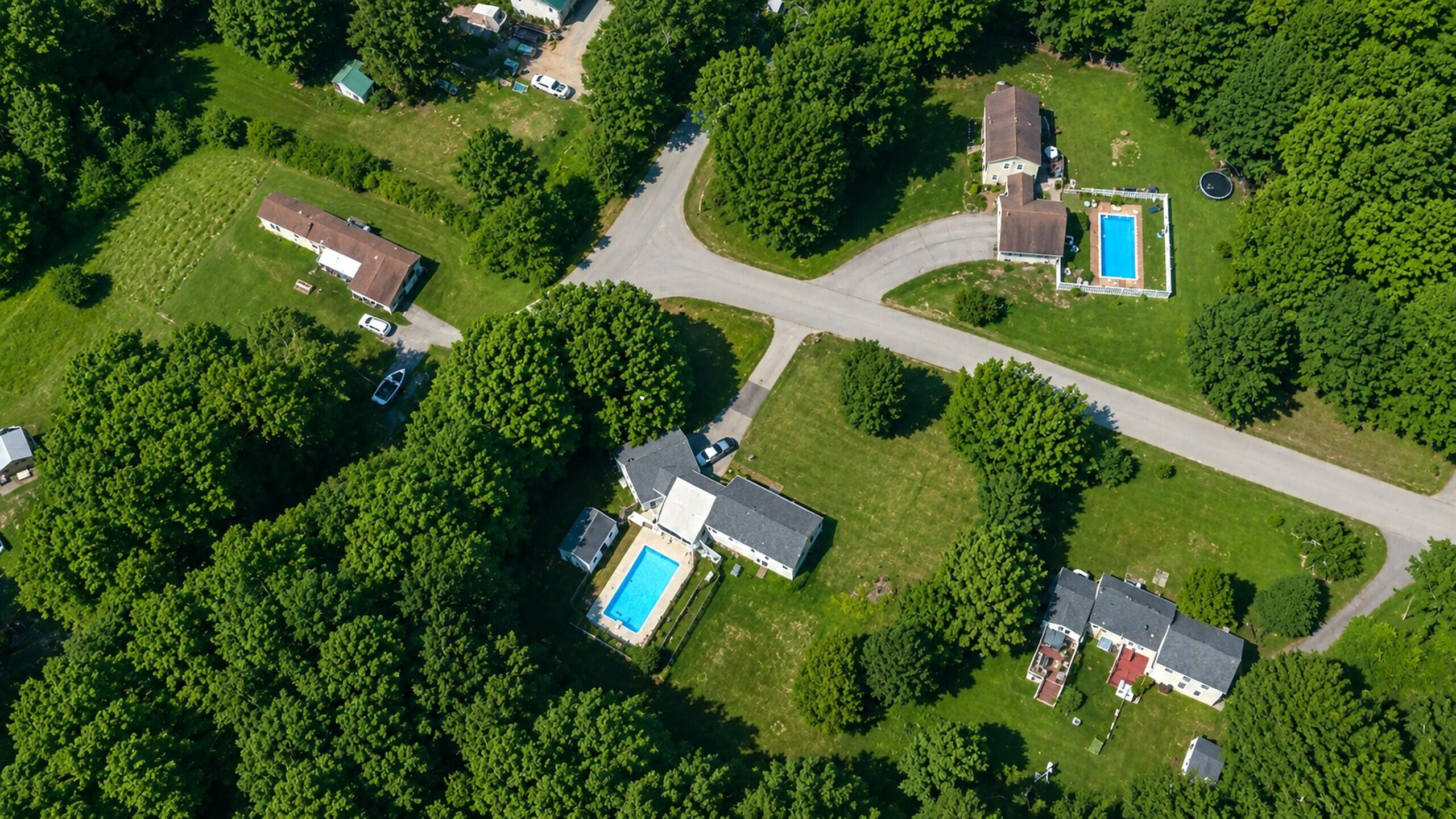 AERIAL VIEWS 5 OVERLOOK DRIVE BUXTON MAI