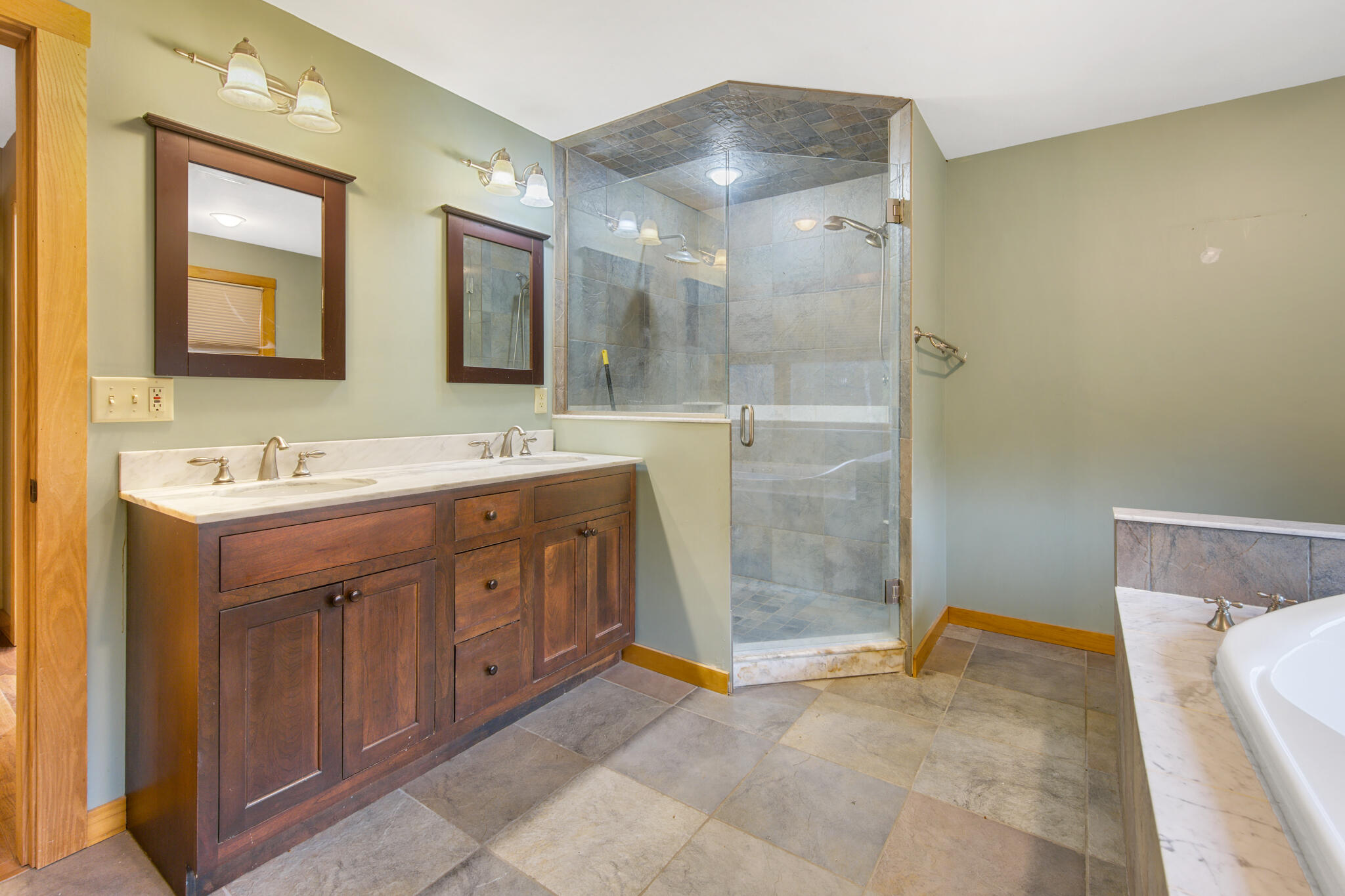 747 Western Avenue, Hampden, ME, 04444